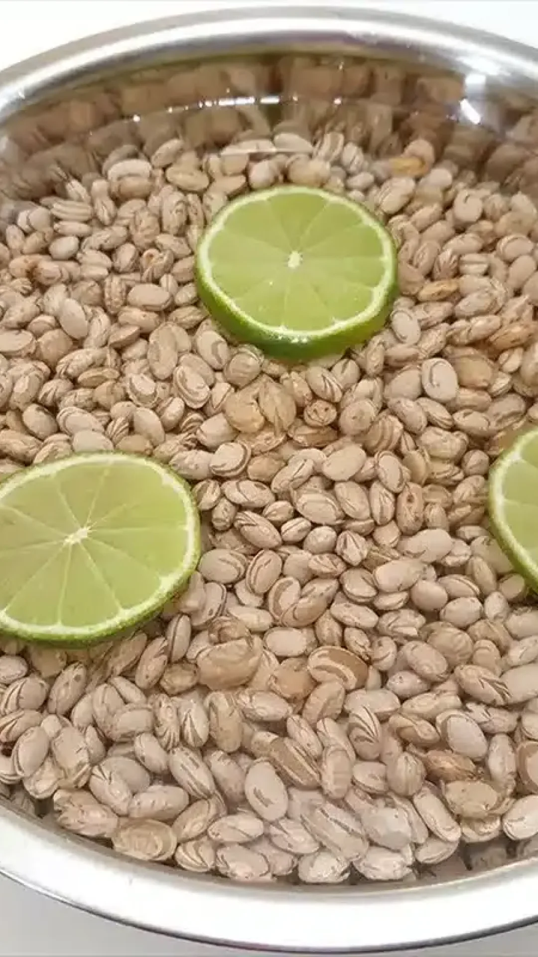 Como cozinhar feijão em 15 minutos saboroso com caldinho grosso igual de restaurante