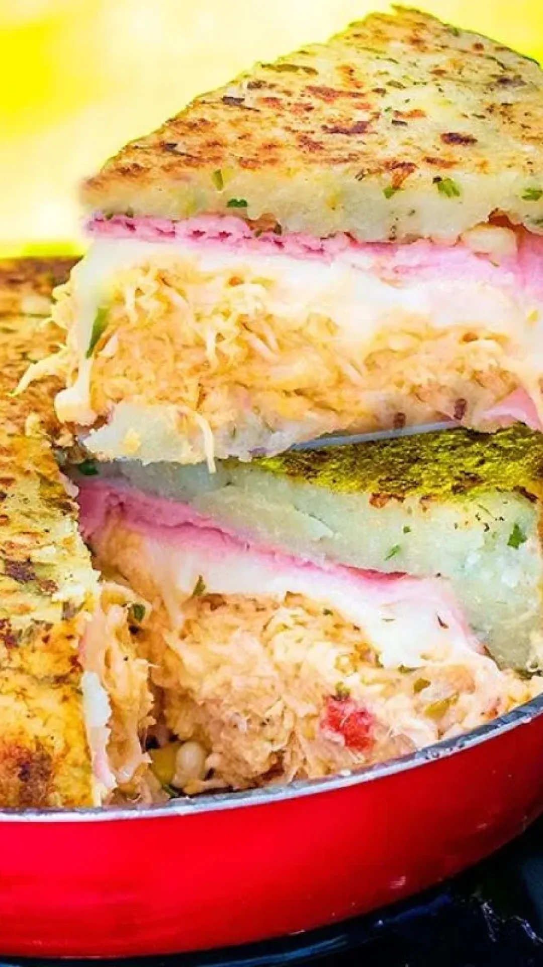 Como fazer batata recheada na frigideira: aprenda uma dica infalível para preparar essa refeição rápida e muito gostosa