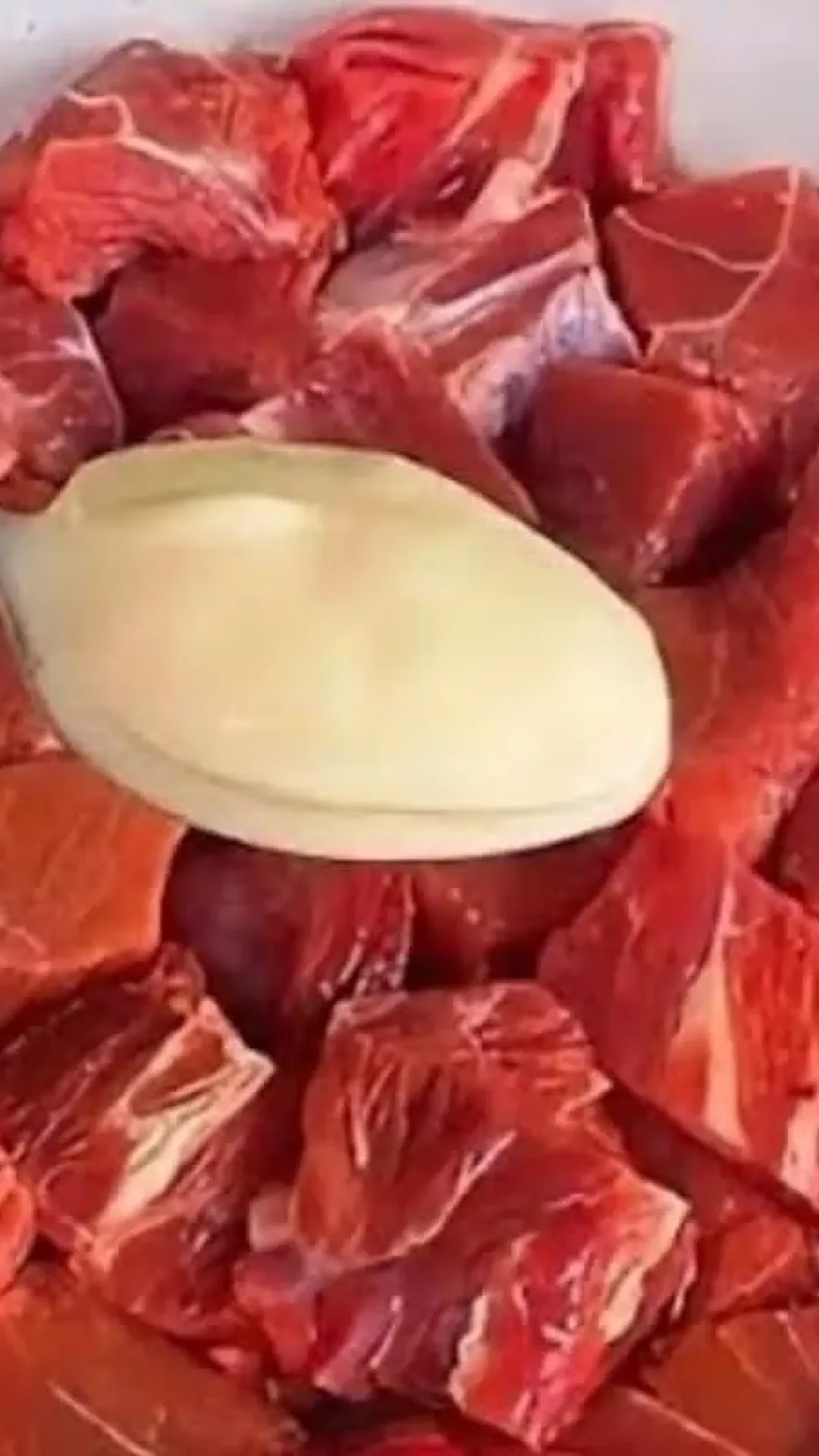 Como fazer carne macia e suculenta para o almoço: até acém fica macio e molinho