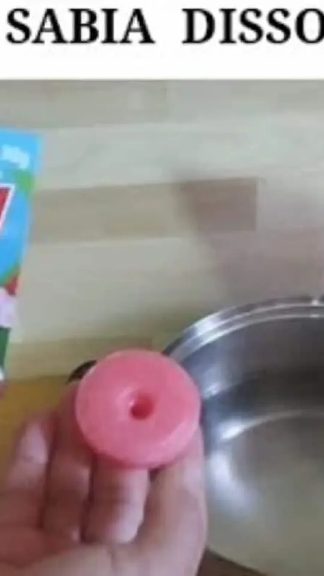 Como fazer desinfetante caseiro com ingredientes simples que dura até 4 meses