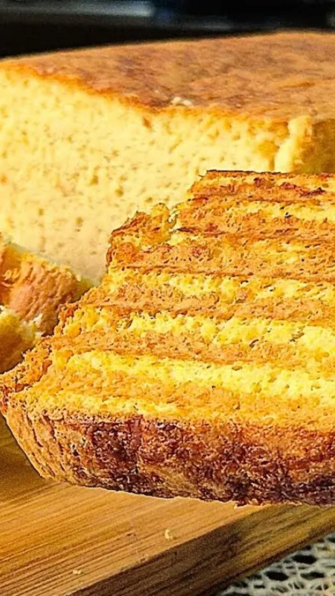 Como fazer pão caseiro proteico para um café mais saudável e nutritivo