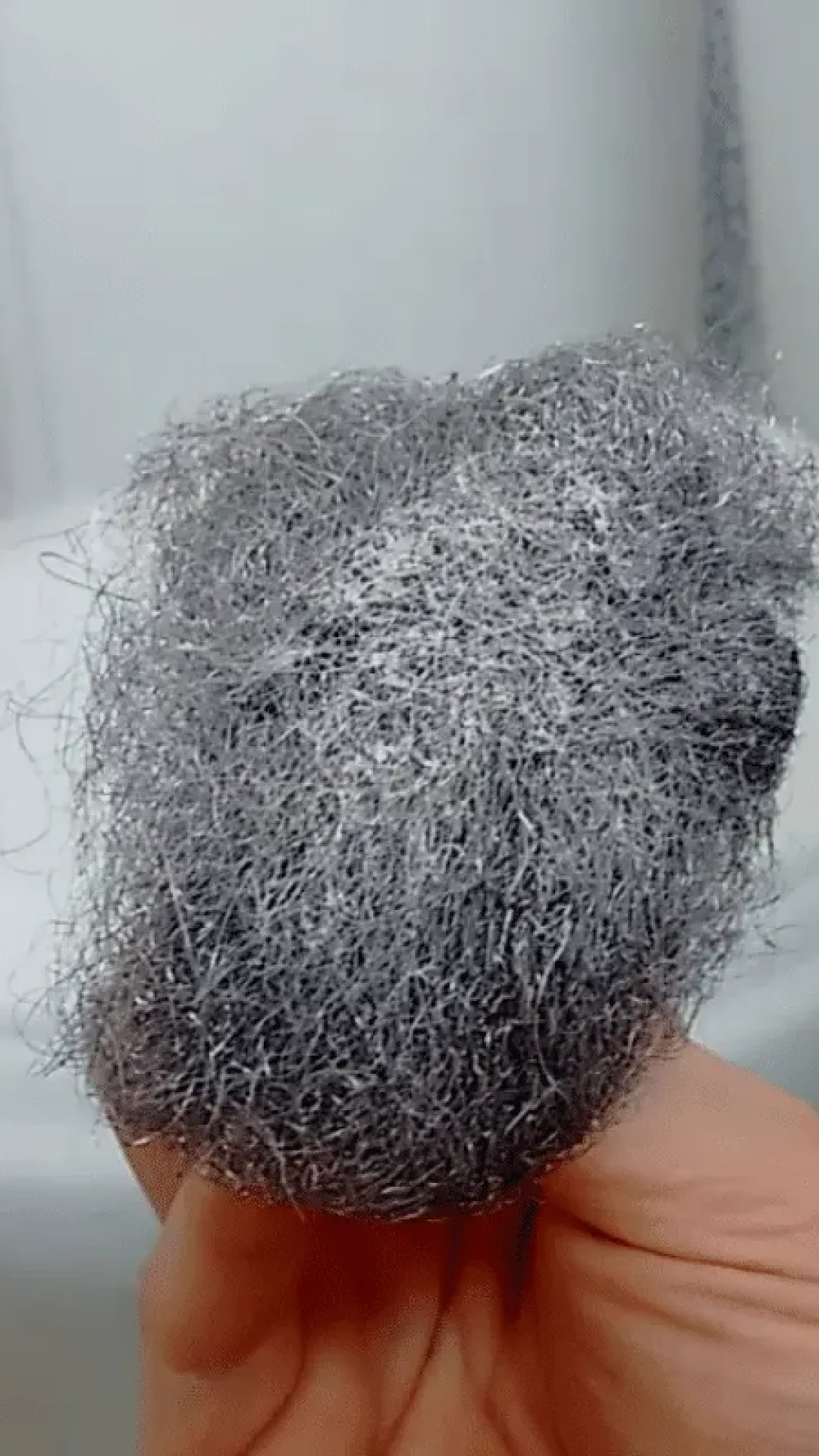 Como limpar box do banheiro sem deixar manchas de um jeito super fácil