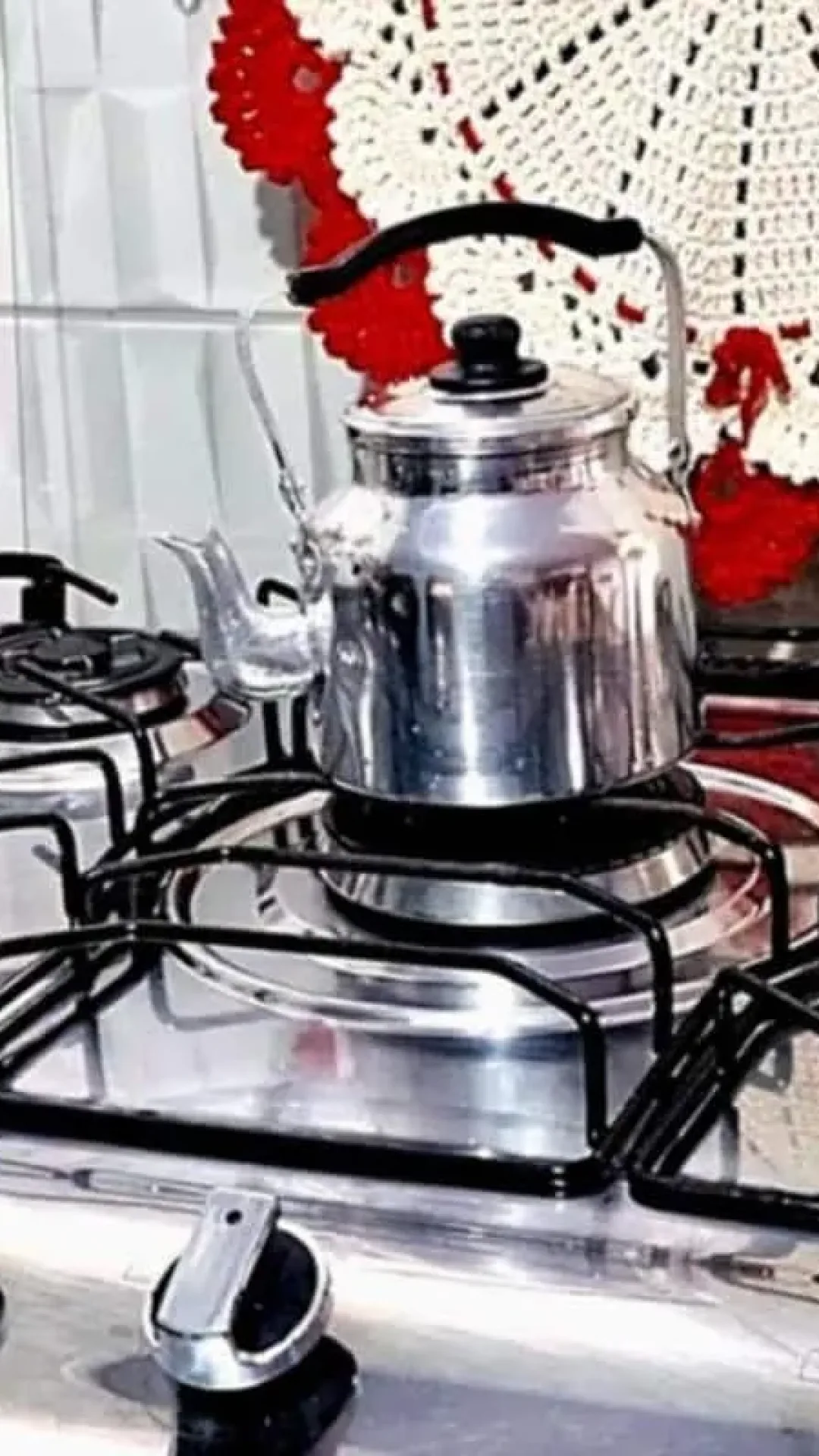 Como limpar fogão e deixar sua cozinha brilhando para o almoço de natal