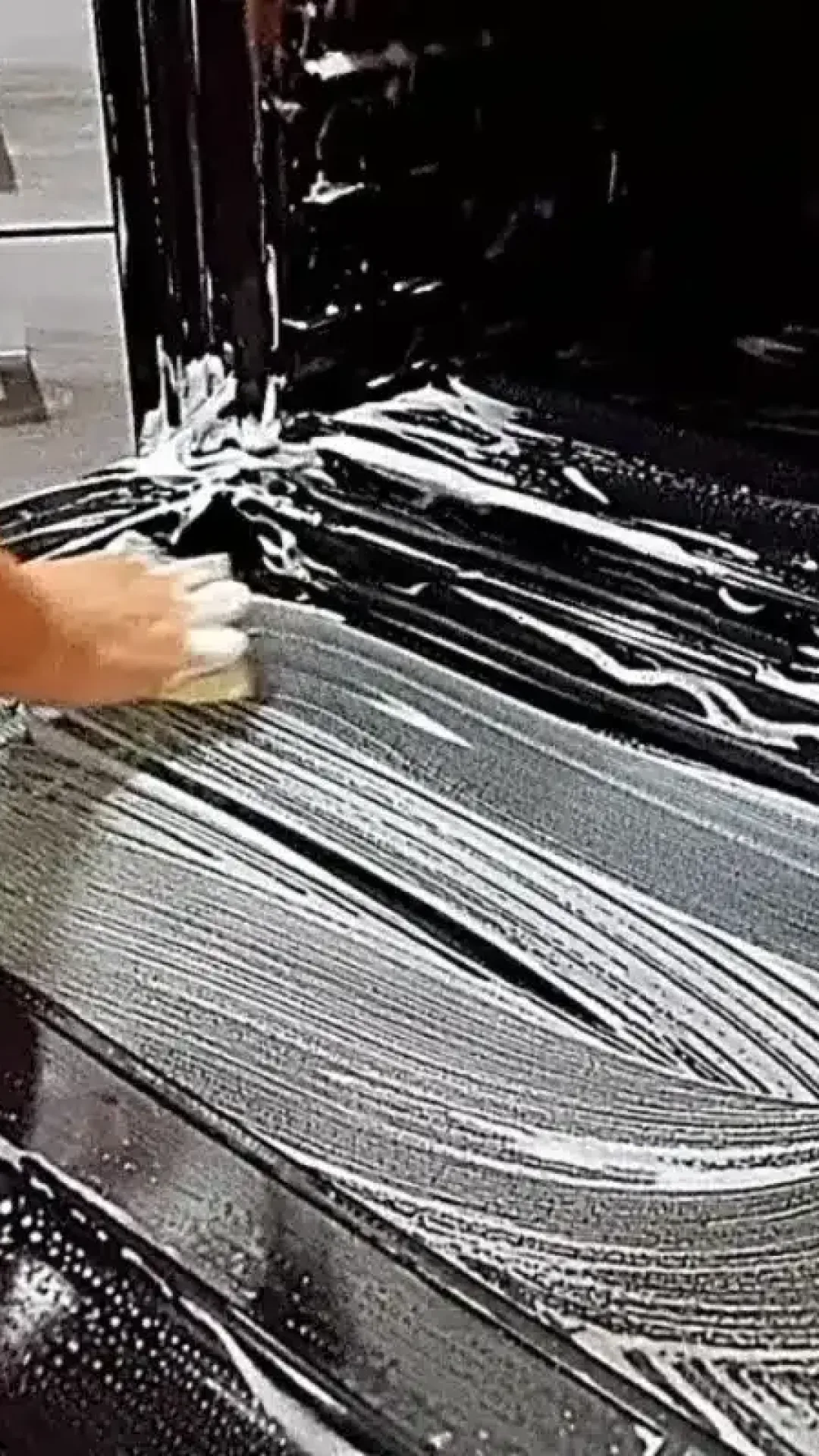 Como limpar forno por dentro e tirar toda gordura grudada rapidinho