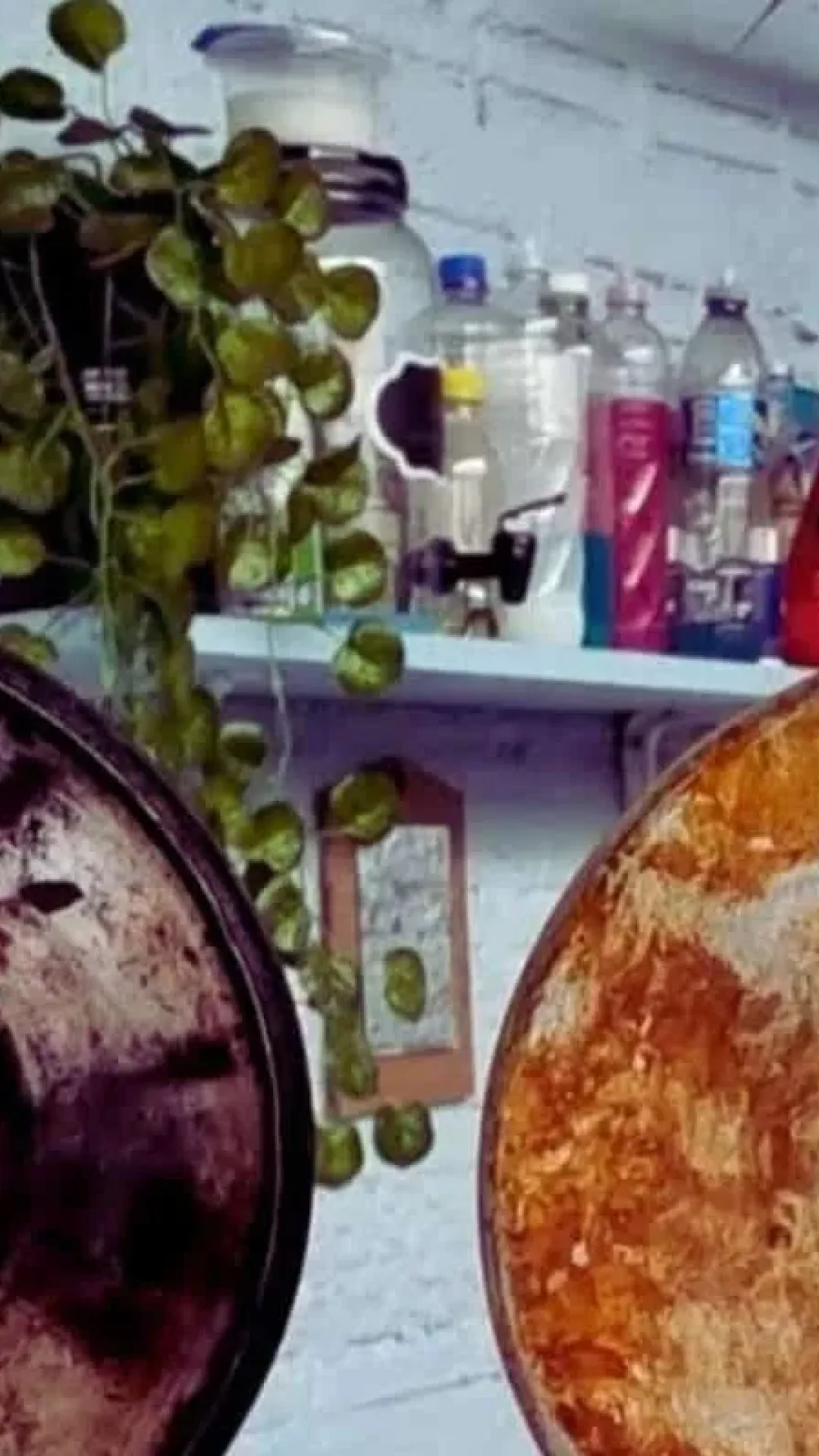 Como limpar panela engordurada: misturinha com bicarbonato que derrete toda gordura