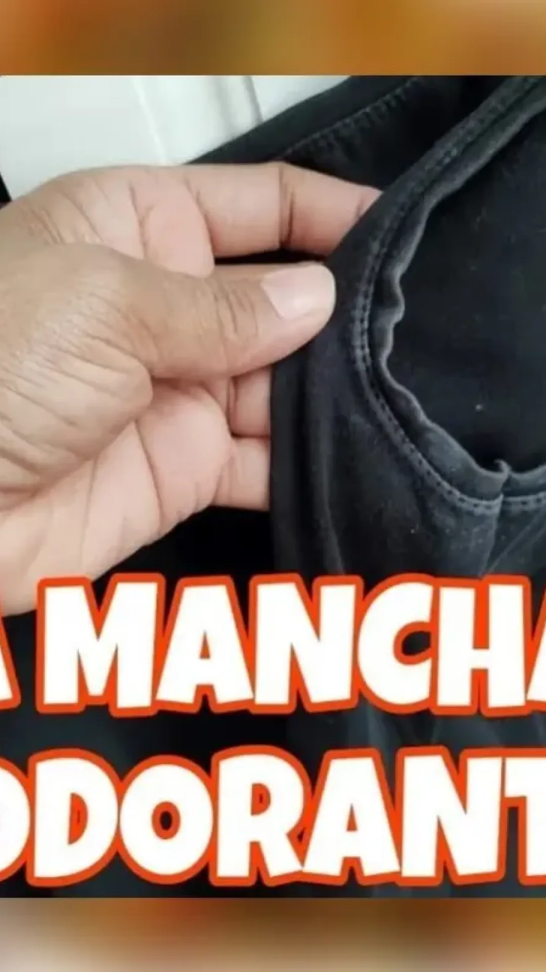 Como tirar mancha de desodorante da roupa sem desbotar o tecido esfregando