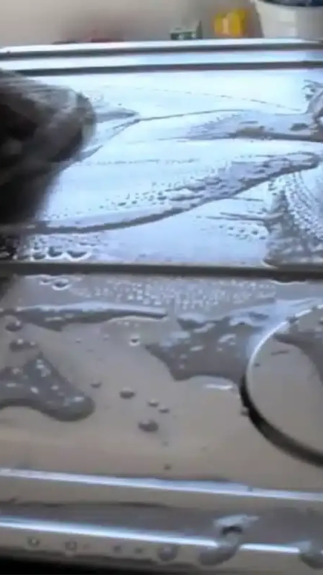 Como tirar manchas do fogão depois de preparar seu almoço de domingo