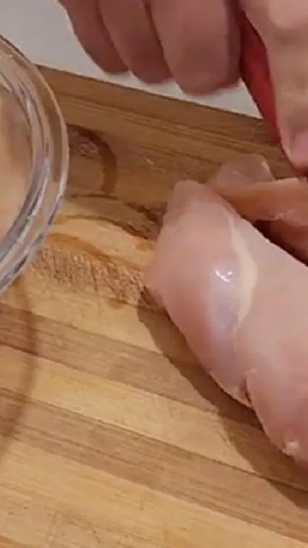 Consegui descobrir qual é o segredo para o frango de restaurante ficar tão gostoso