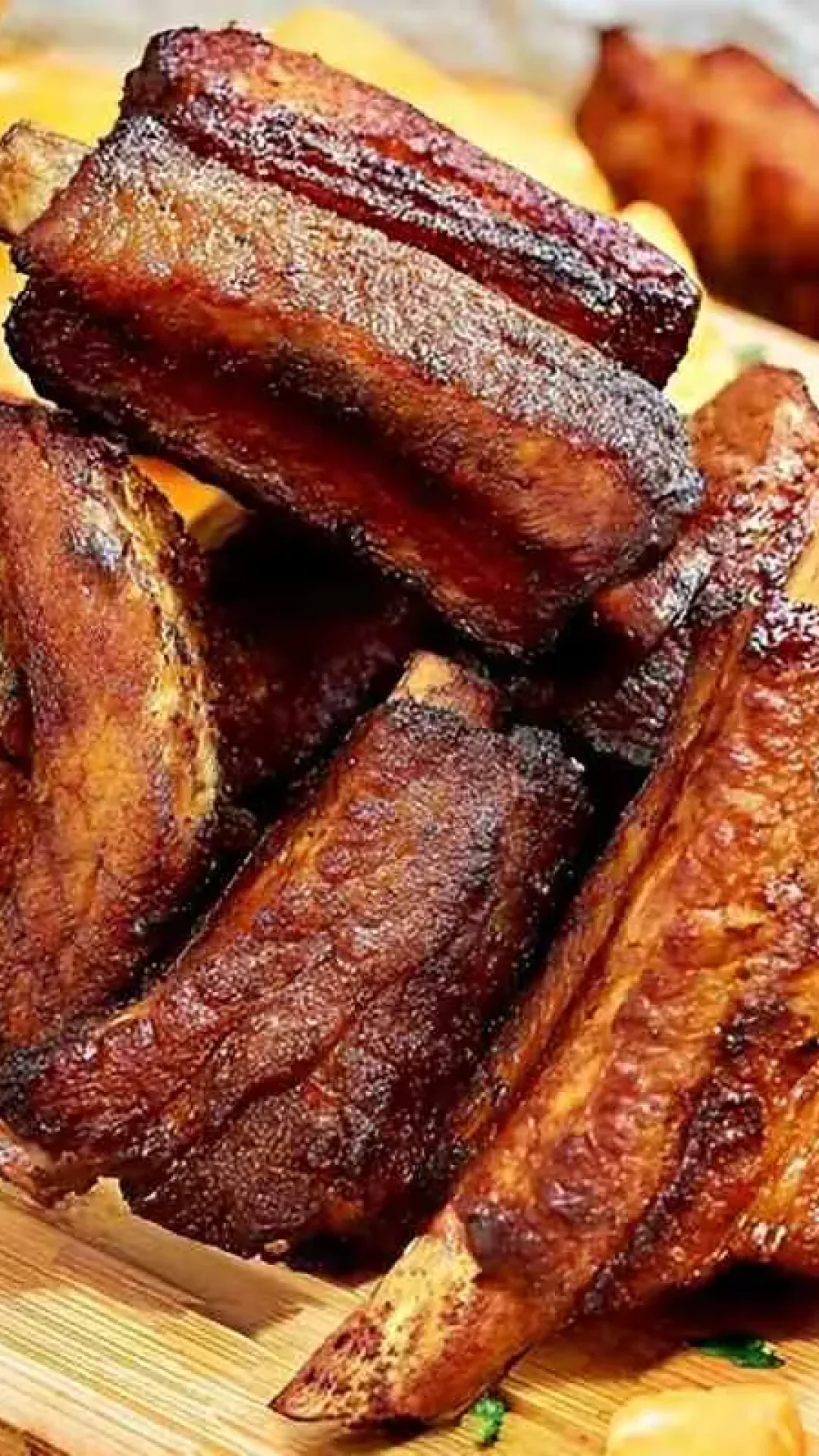 Costelinha de porco mineira bem douradinha e saborosa para você arrasar no almoço