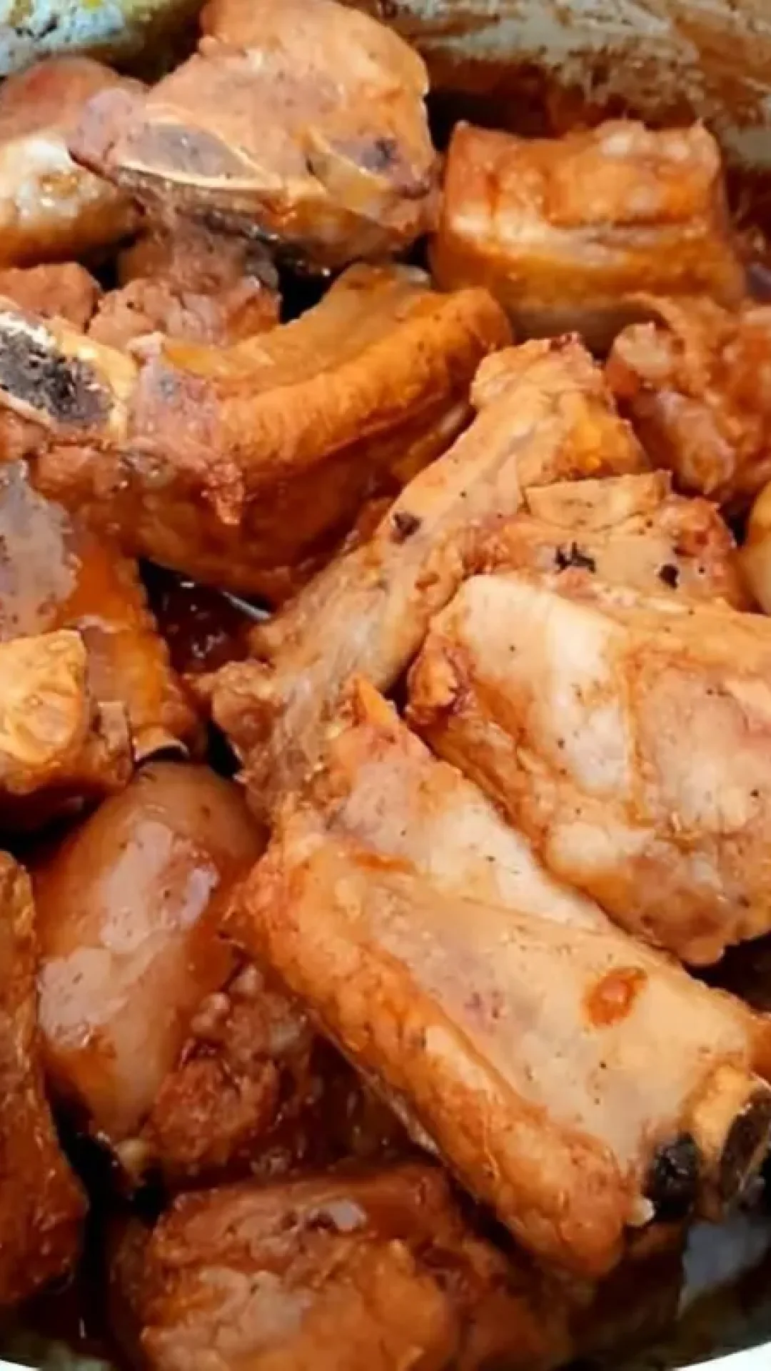 Costelinha de porco na panela uma receita da fazenda simples e prática para sua refeição