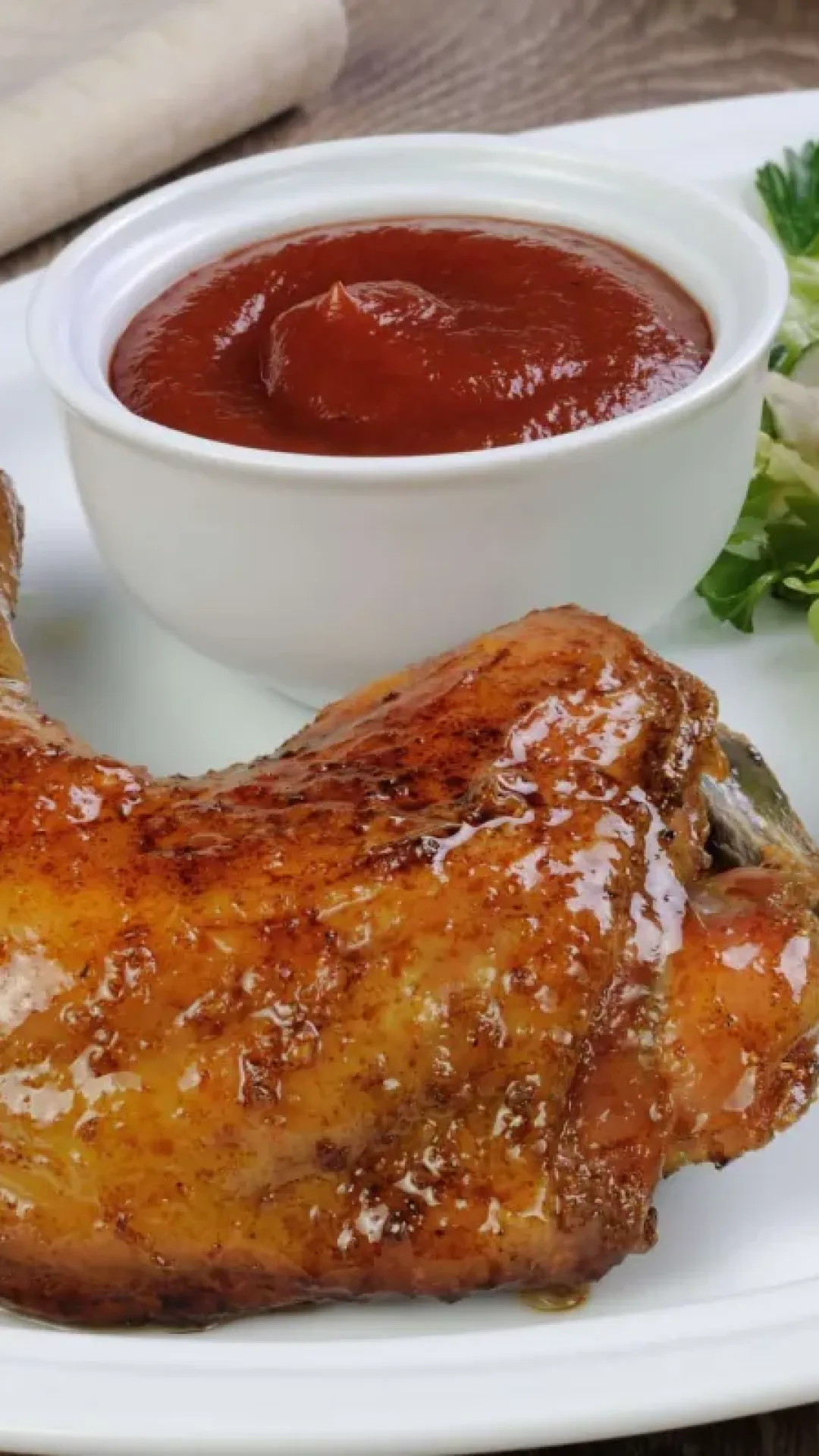 Coxa e sobrecoxa assada com batatas