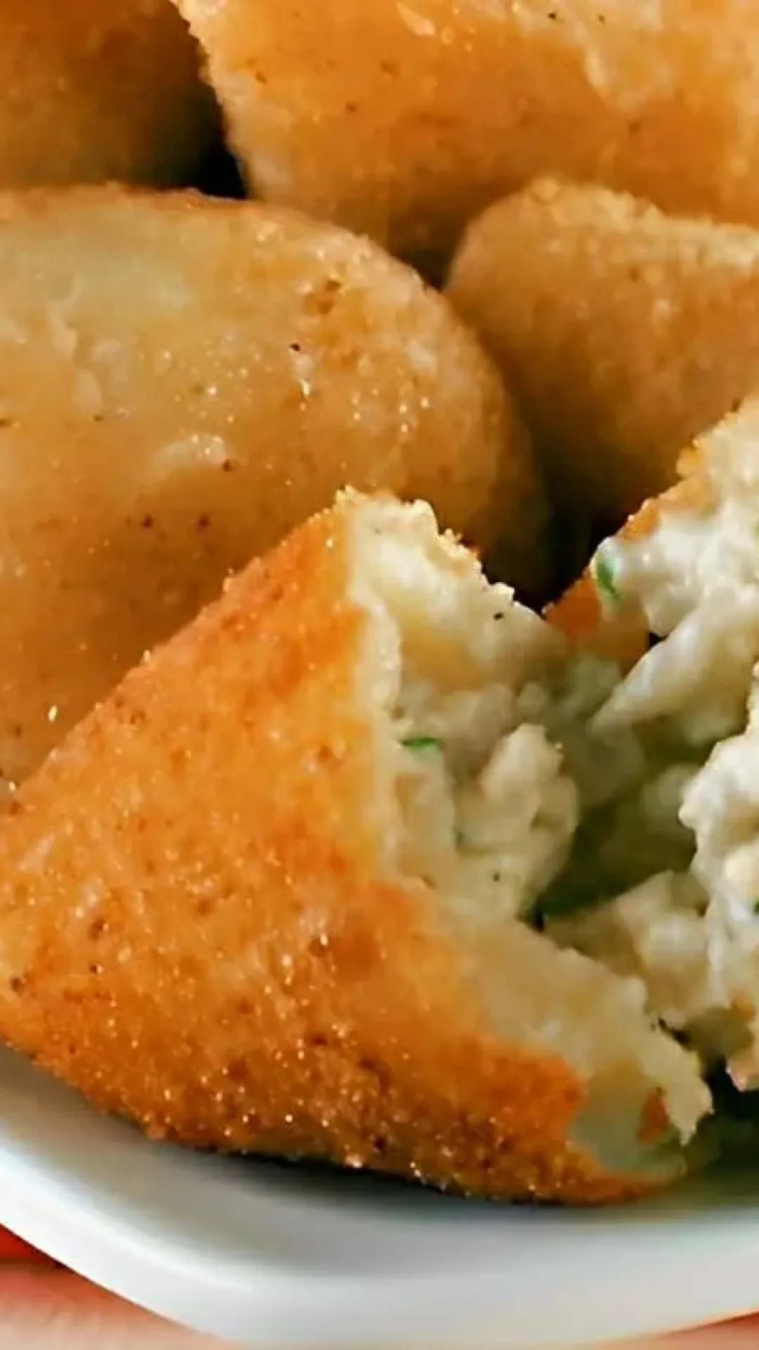 Coxinha sem massa a coxinha mais fácil e saborosa do mundo que fica pronta em minutos