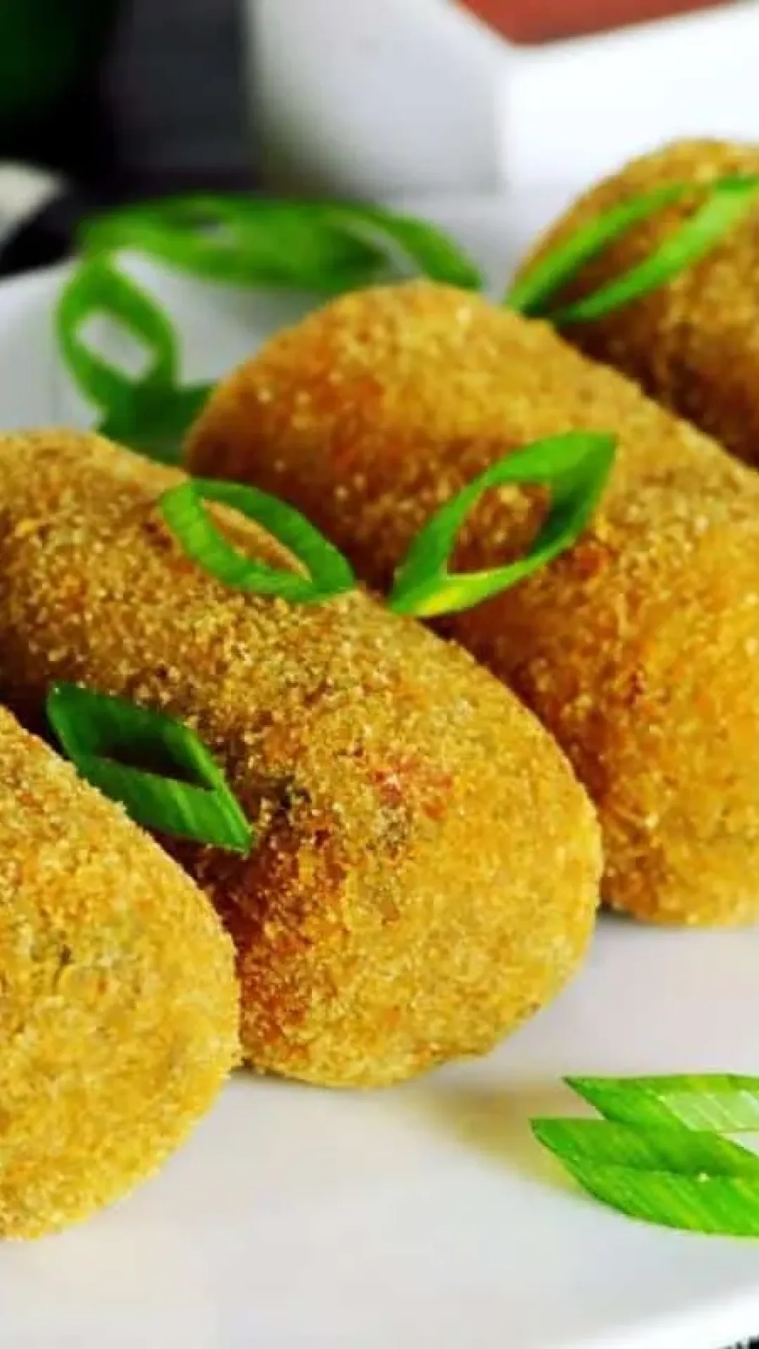 Croquete de carne moída de lanchonete: fica sequinho por fora e suculento por dentro