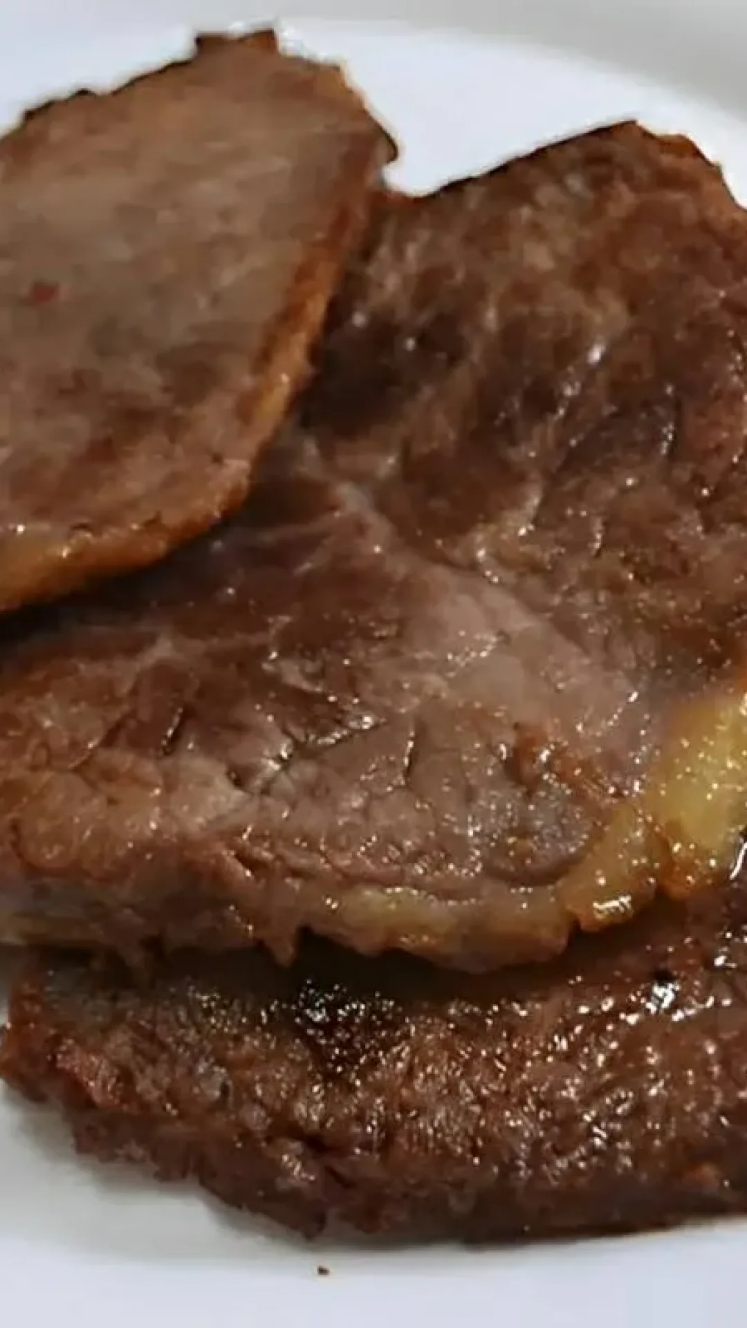 Cupim na panela de pressão macio delicioso e feito com apenas 2 ingredientes
