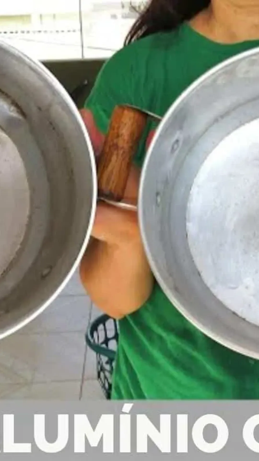 Descobri um limpa alumínio caseiro que deu jeito nas minhas panelas rapidinho