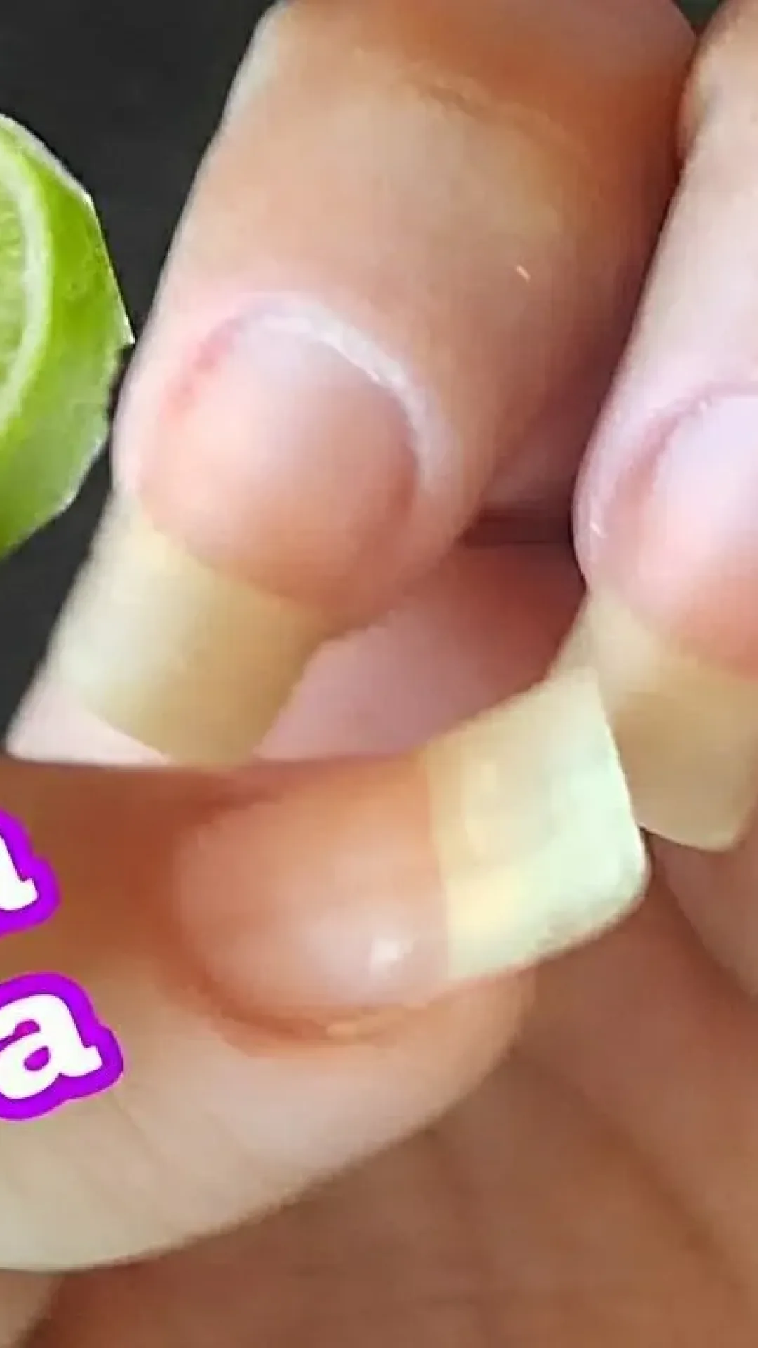 Dica para ter unhas grandes e que não quebram usando apenas 3 ingredientes que você tem em casa