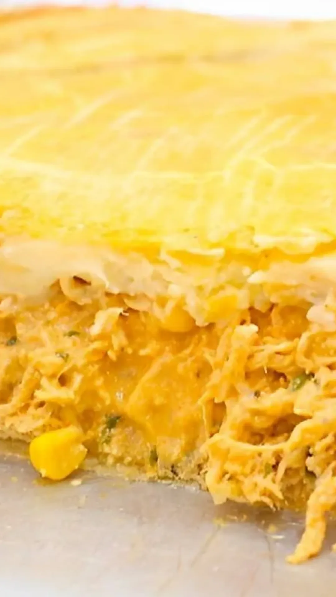 Empadão com massa de creme de leite delicioso e muito fácil de fazer o lanche perfeito