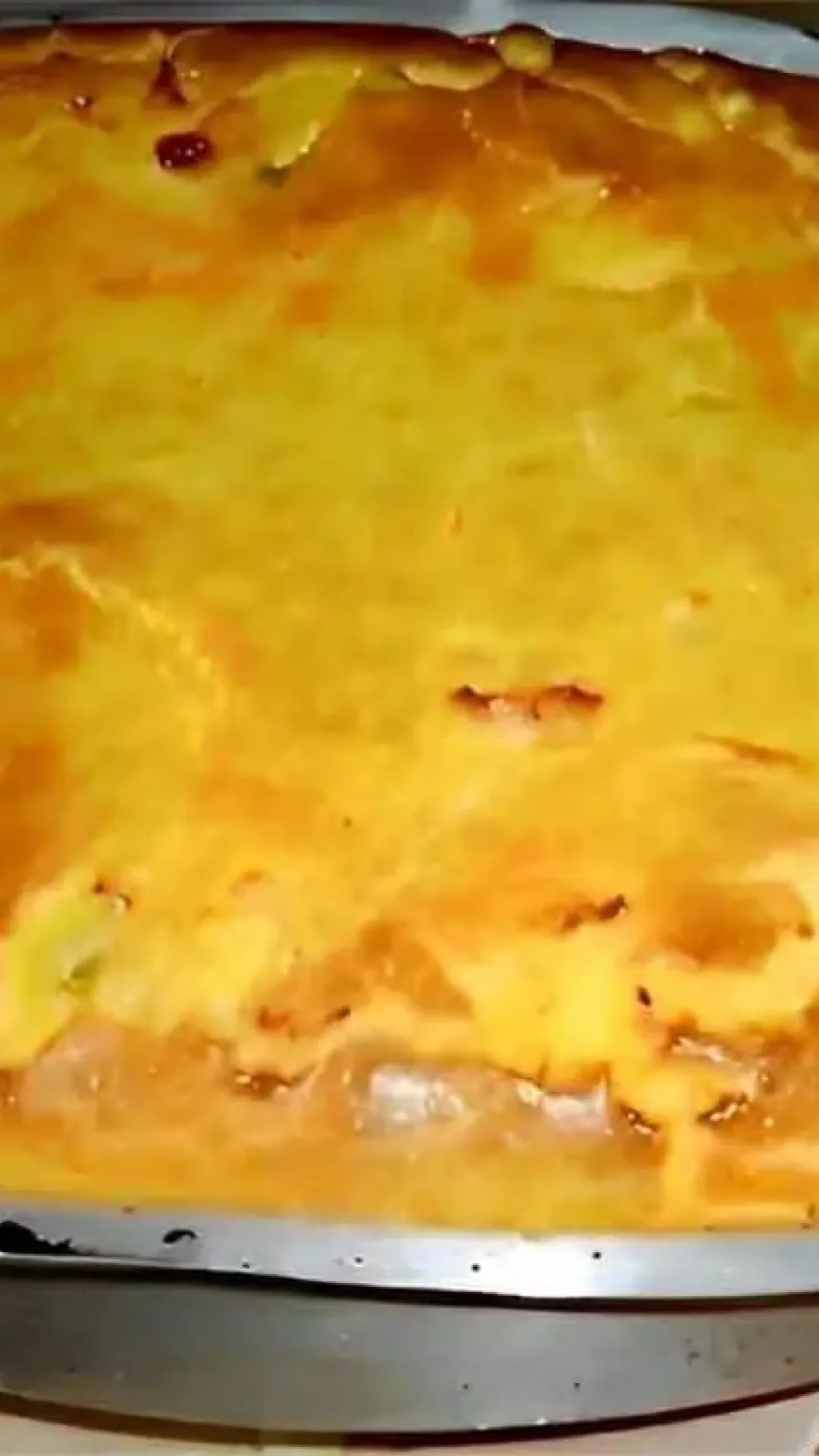 Empadão de liquidificador com uma massa perfeita que todo mundo está tentando fazer