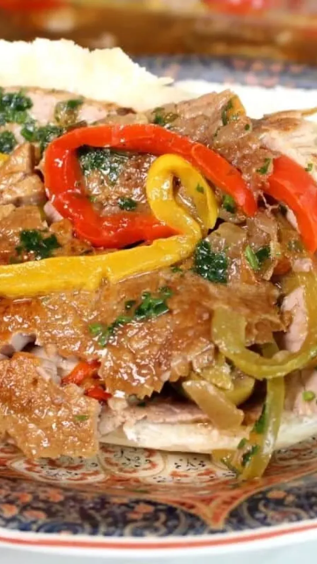 Escabeche de lagarto saboroso, perfeito para servir como entrada ou recheio de sanduíches em festas