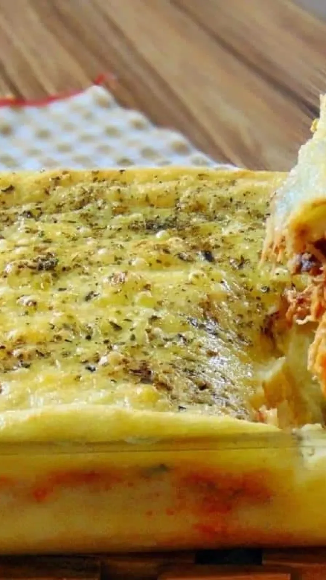 Escondidinho de frango tão gostoso que faz sucesso no almoço do ano inteiro