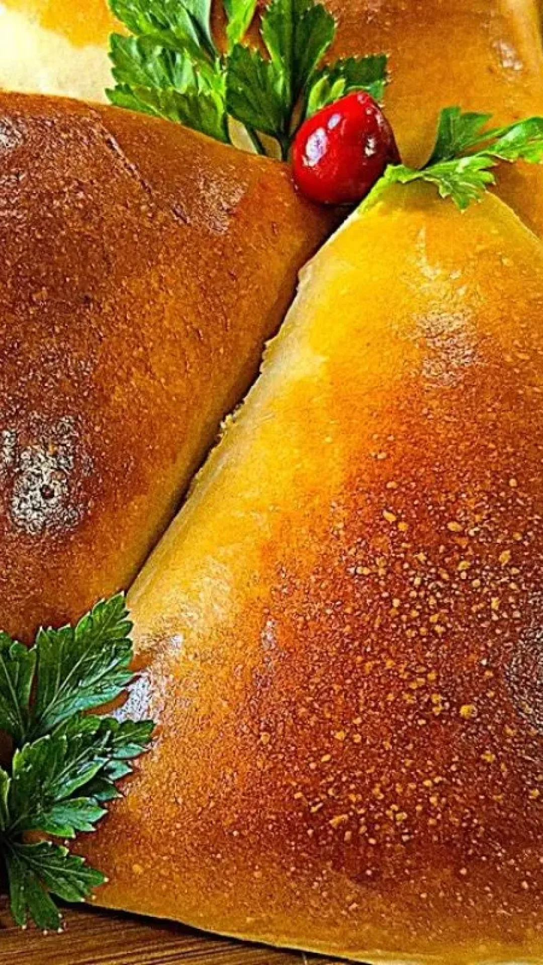 Esfiha de carne com uma massa super fofinha que não tem como errar, para alegrar o lanche da família