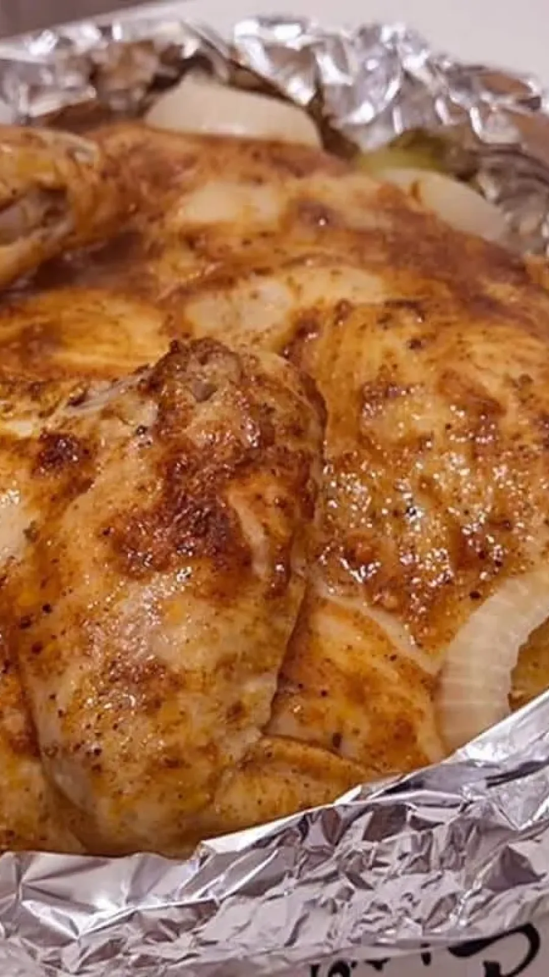 Especial de natal: aprenda o segredo do frango assado de restaurante não ressecar no forno