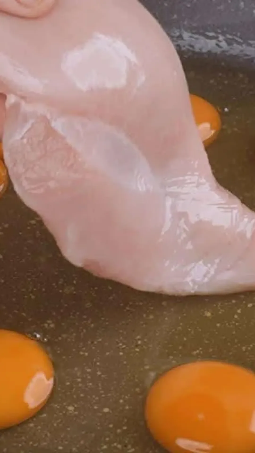 Essa receita de frango vai te deixar de queixo caído com o resultado