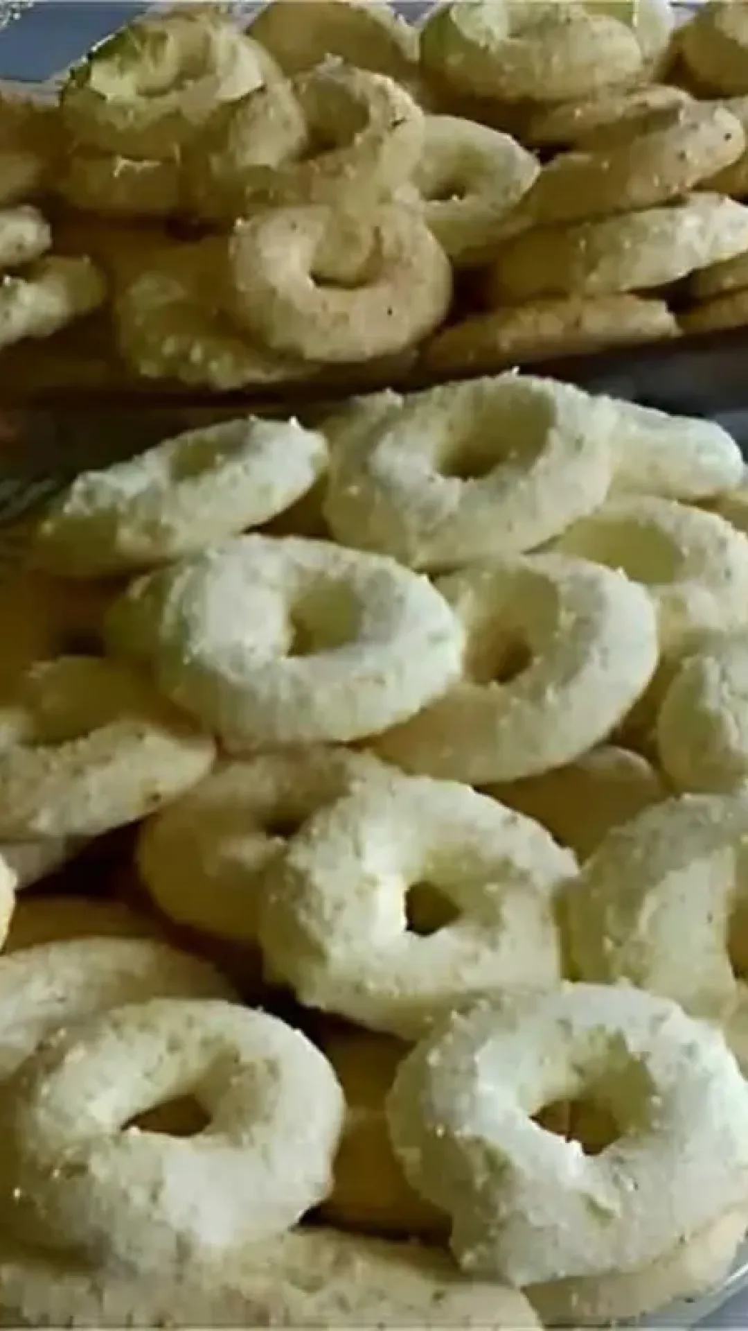 Essa rosca de coco é uma opção ótima para você fazer no lanche nessa época de natal