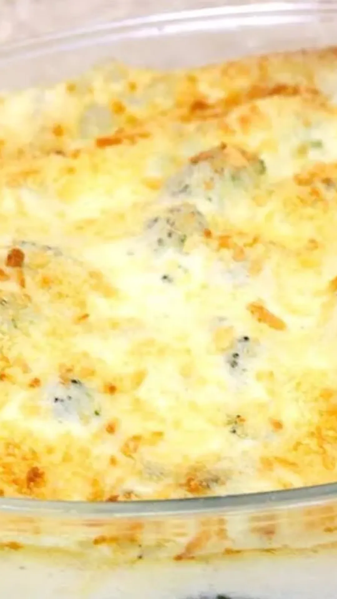Esse brócolis gratinado é uma ótima sugestão para seu almoço de fim de semana