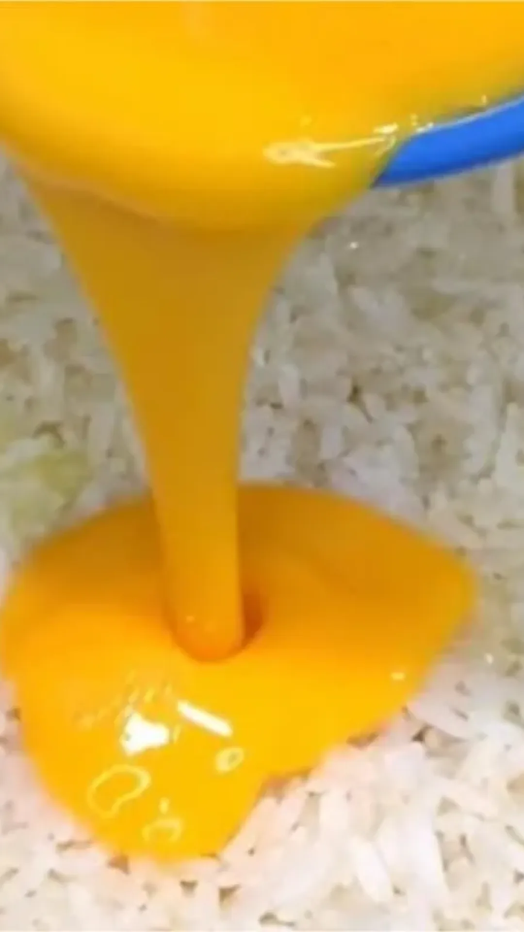 Esse é o melhor arroz temperado que eu já comi: fica soltinho e delicioso