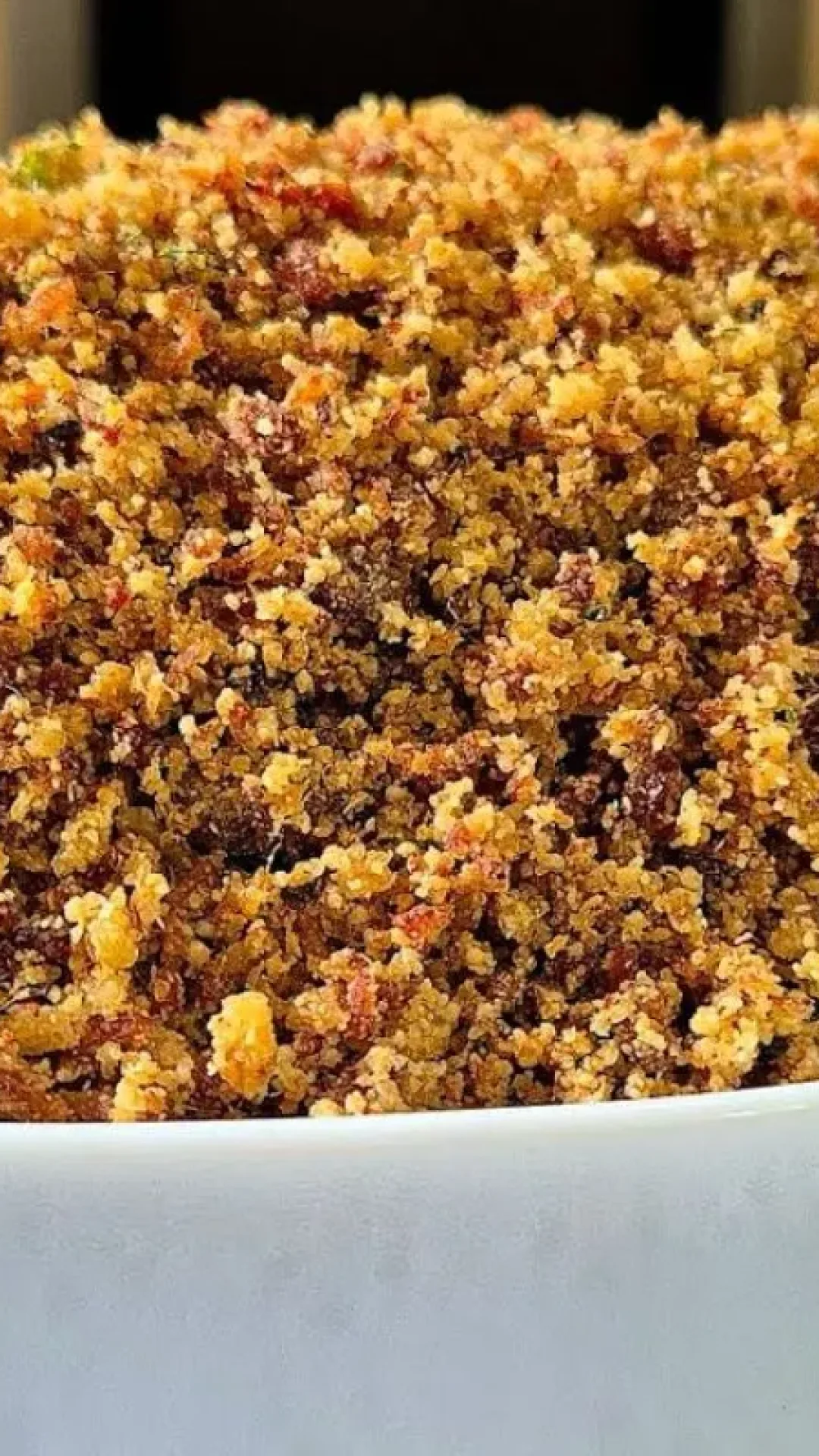 Farofa crocante, amanteigada e deliciosa, com uma textura perfeita que todos vão amar