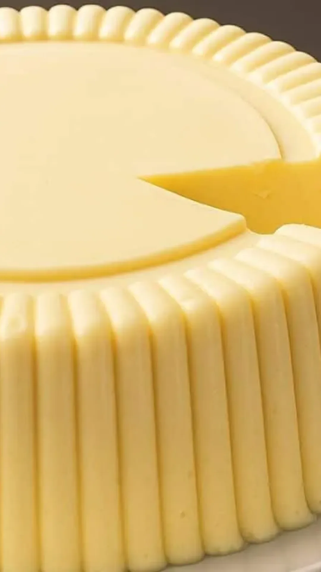Flan de maracujá não precisa de fogo, é só bater no liquidificador e levar na geladeira