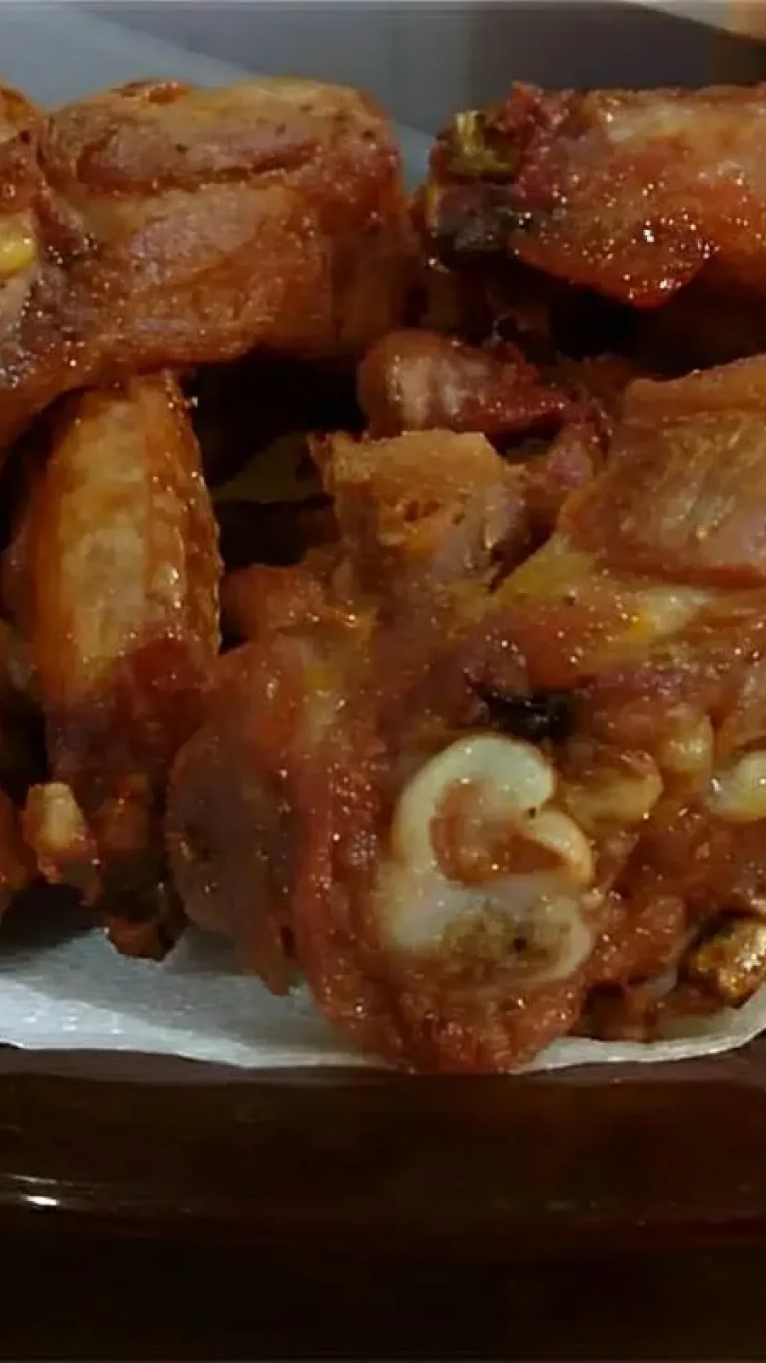 Frango a passarinho na panela de pressão pra fazer em casa sem sujeira