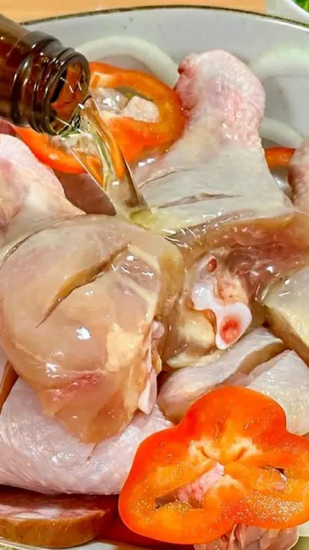 Frango ao molho diferente para variar o cardápio do dia a dia