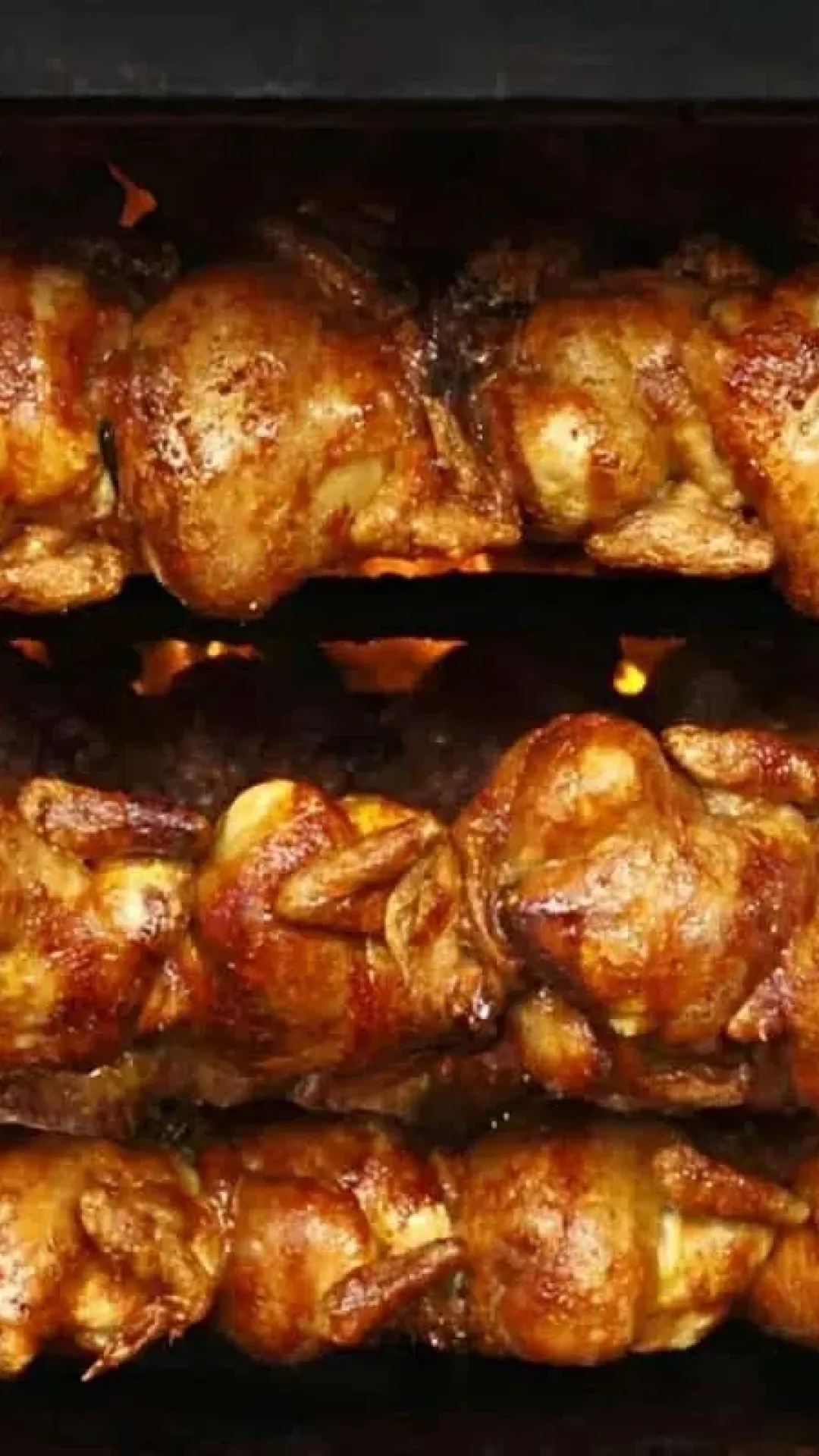 Frango assado de padaria para fazer na sua casa com ingredientes simples que você tem no armário