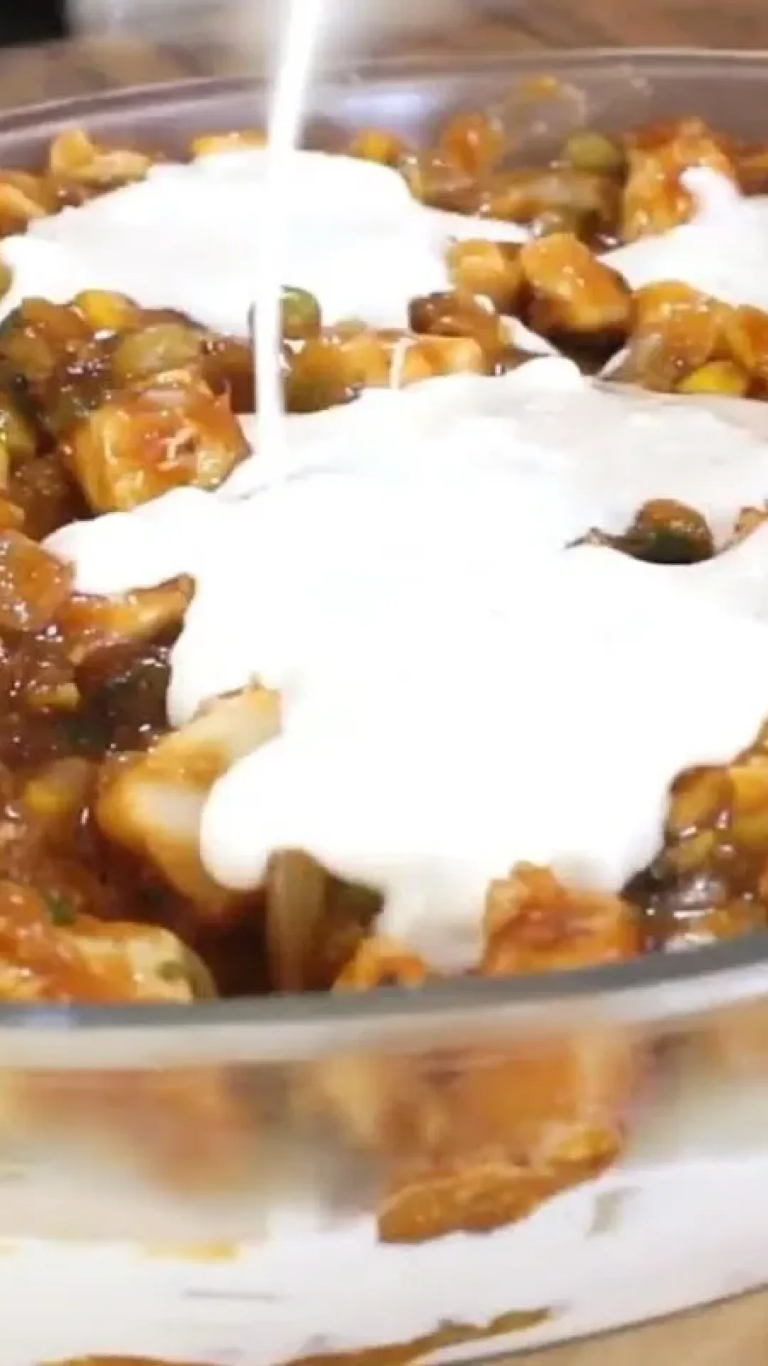 Frango com batata no forno como esse vai ser novidade total no seu almoço de hoje