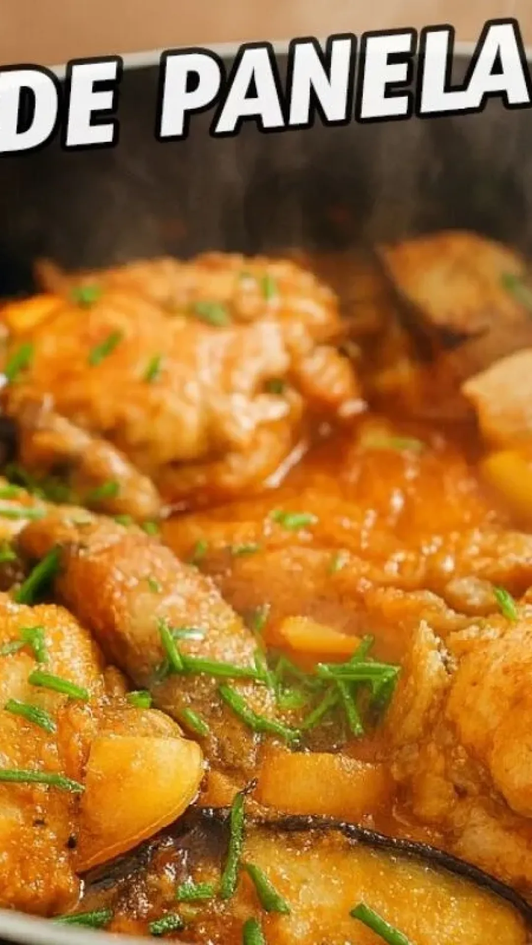 Frango de panela bem temperado e cheio de sabor para seu almoço de domingo
