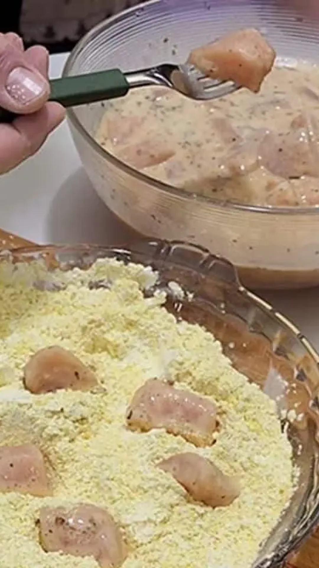 Frango frito crocante, veja o segredo para ficar com aquela casquinha perfeita e sequinha que todos amam