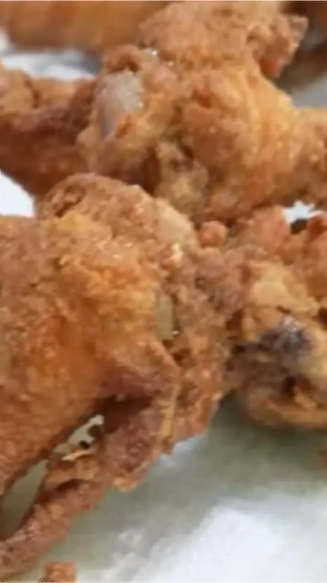 Frango frito japonês: você nunca comeu um tão sequinh e crocante como esse
