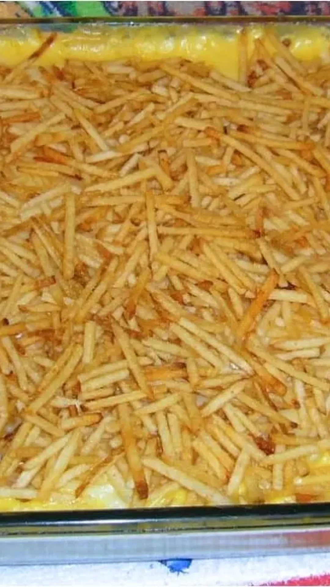 Fricassé de frango com requeijão milho e batata palha uma refeição completa para hoje