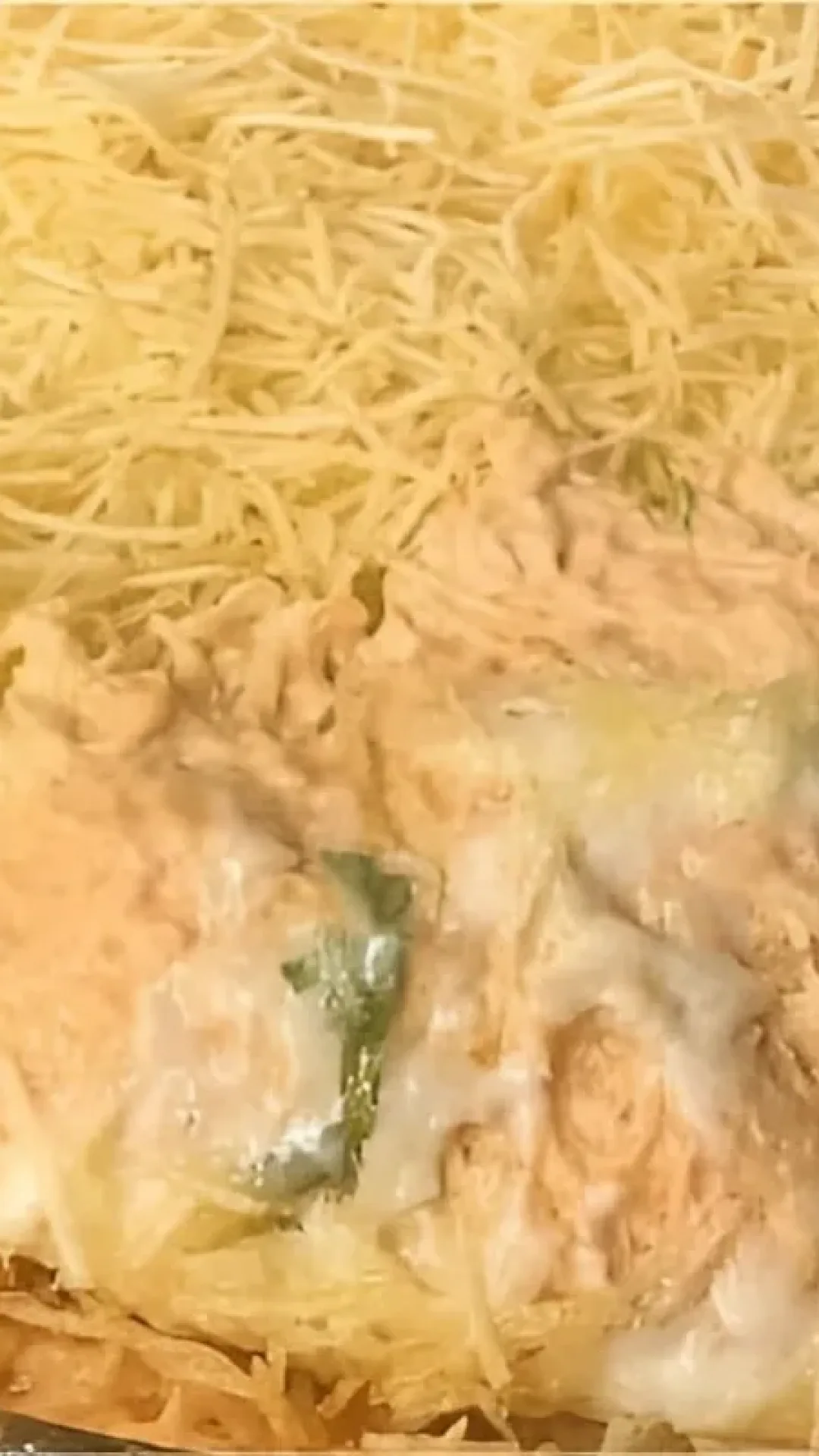Fricassé de frango simples para comer com batata palha uma refeição rápida e prática