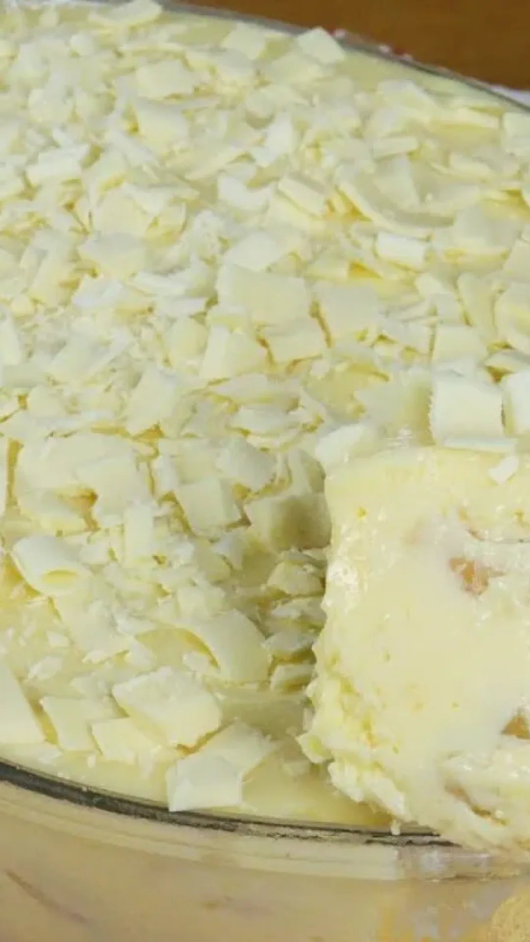 Gelado de abacaxi cremoso: sobremesa fácil para o Natal e Ano Novo, muito cremosa e refrescante