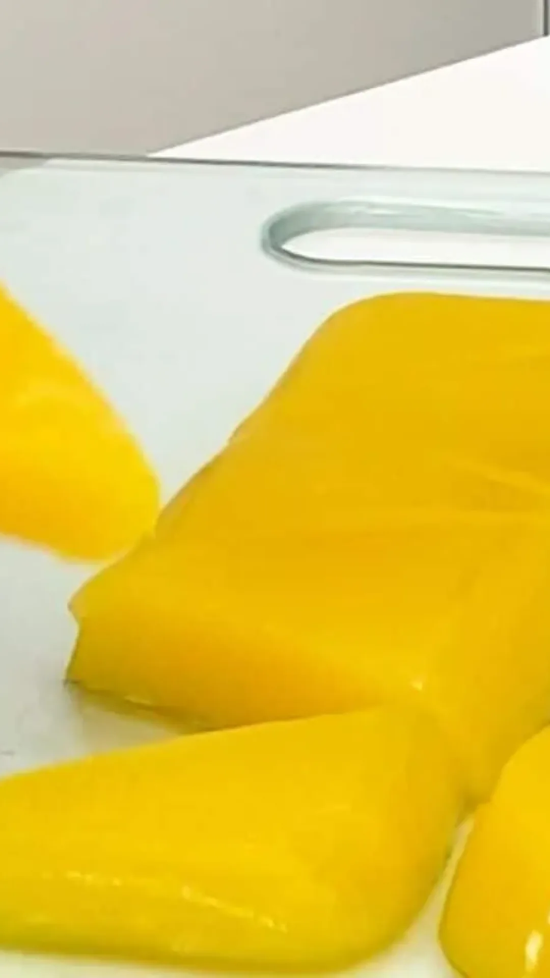 Geléia d’água simples, nostálgica e refrescante igual a que você comprava quando criança