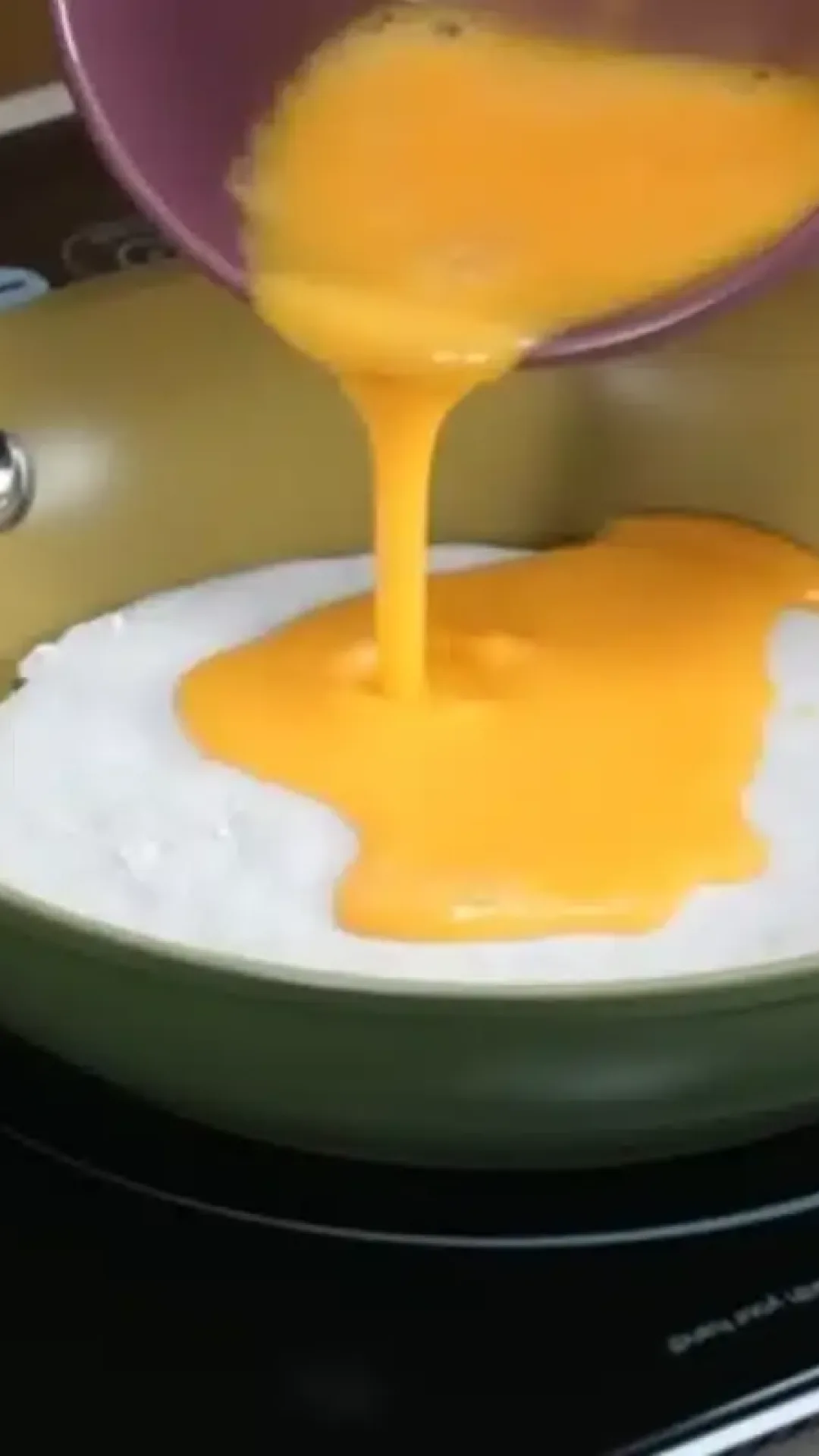 Lanche de tapioca delicioso e fácil de fazer ainda para o café da manhã