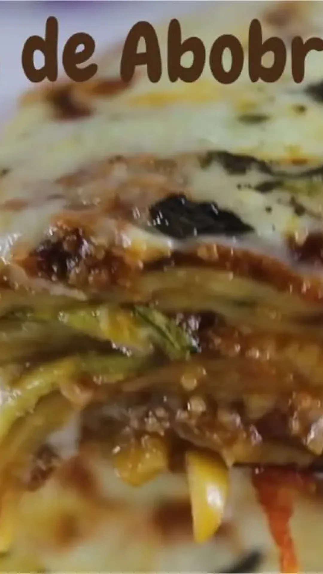 Lasanha de abobrinha à bolonhesa: leve, saborosa e saudável para o almoço de natal