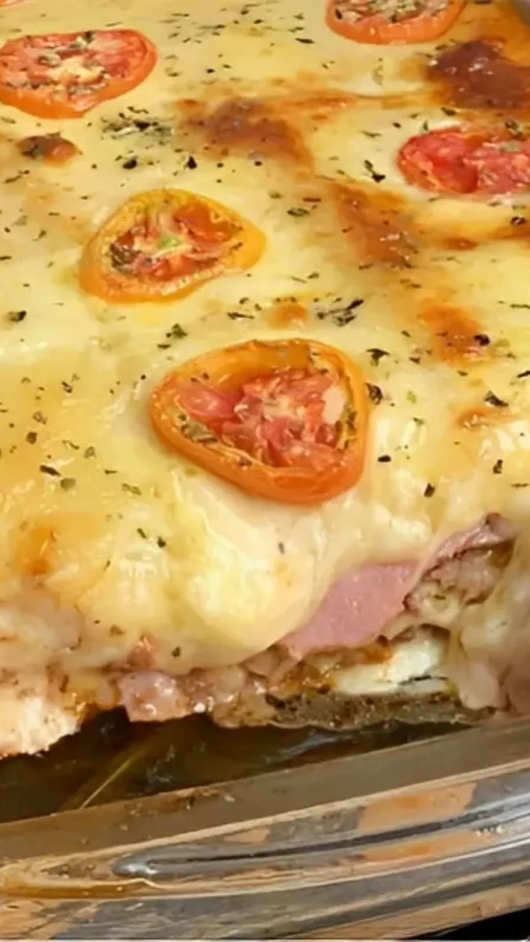 Lasanha de carne moída com molho branco presunto e mussarela receita de restaurante