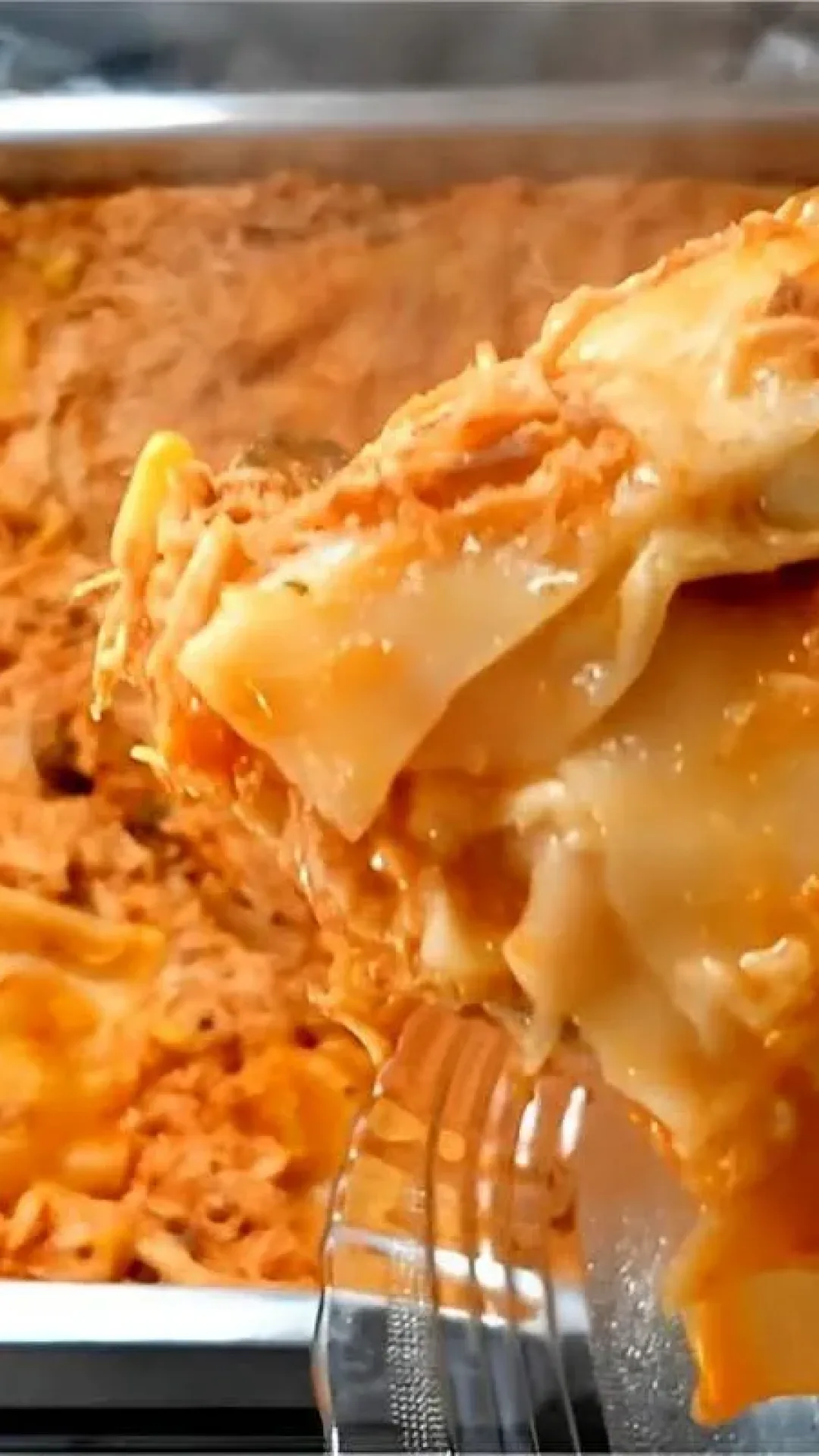 Lasanha de frango fácil e deliciosa perfeita para o almoço de domingo