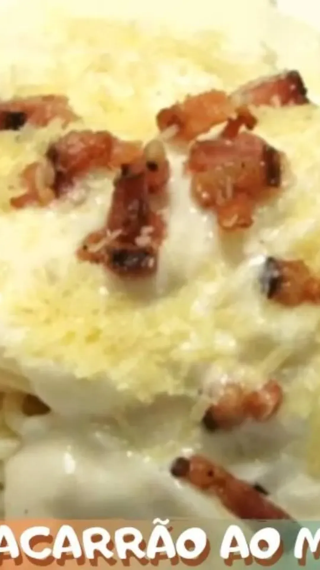 Macarrão ao molho branco e bacon: veja como acertar no ponto certo do molho