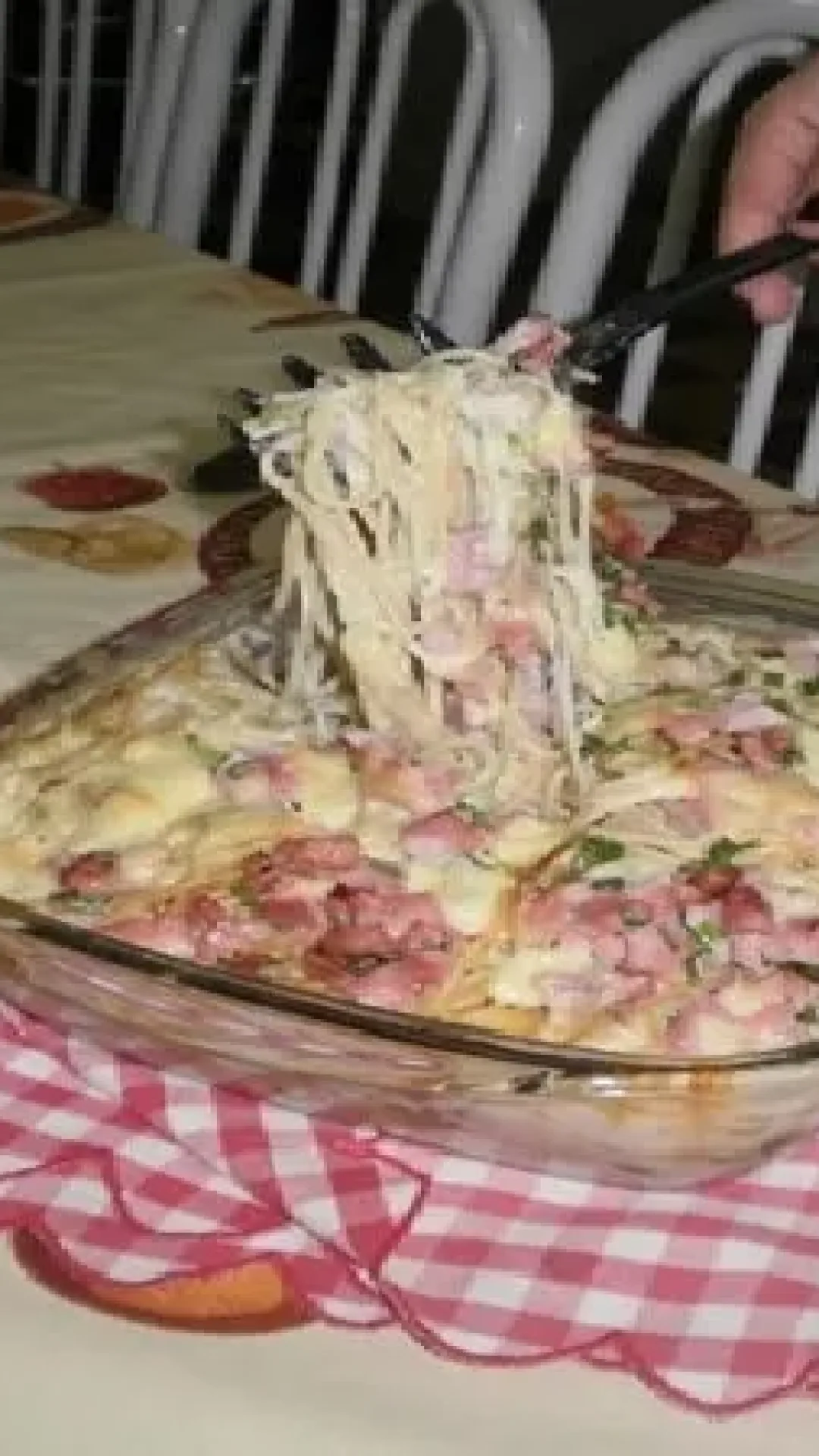 Macarrão com Molho Branco e Presunto