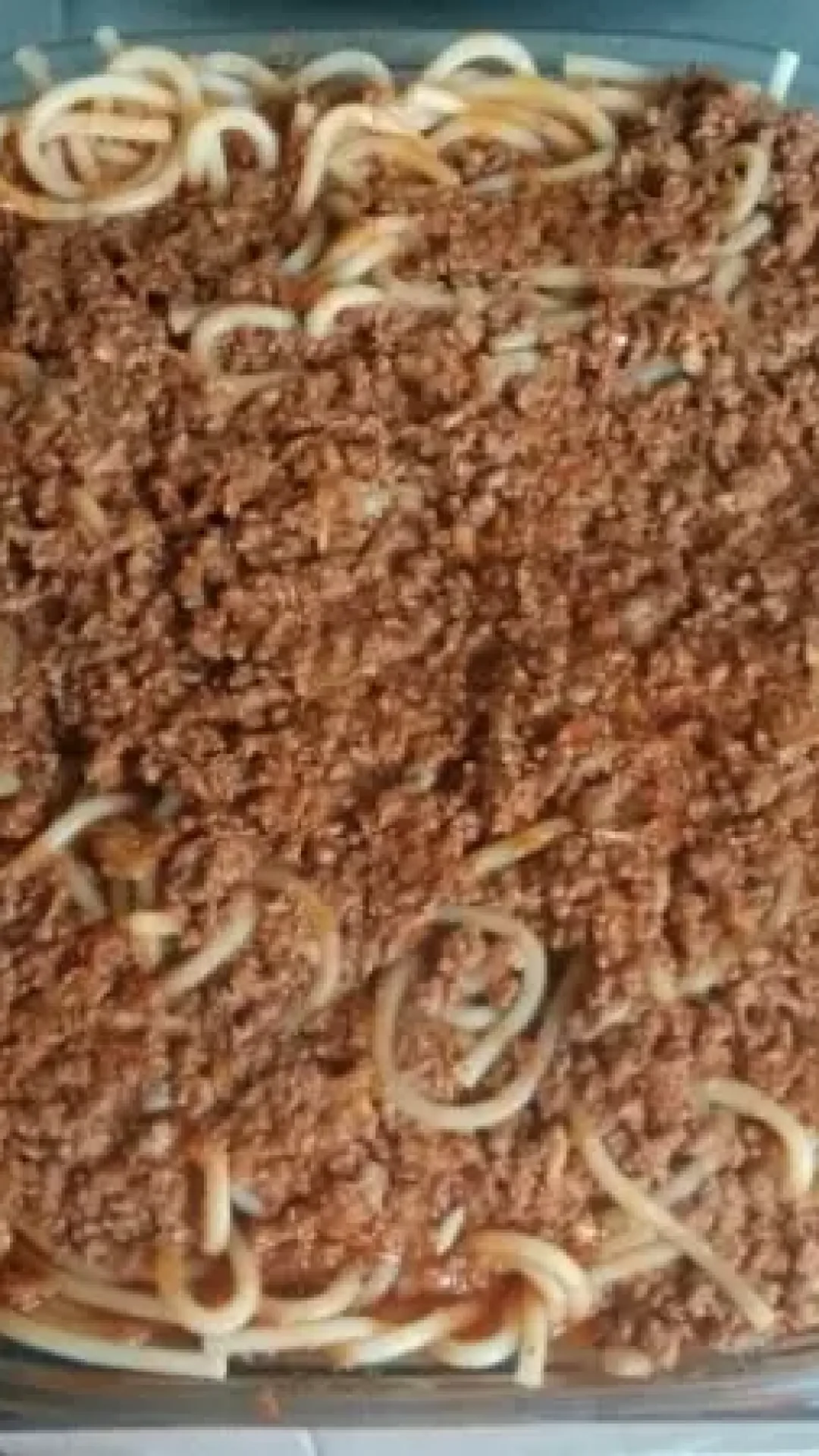 Macarrão com Molho de Carne Moída